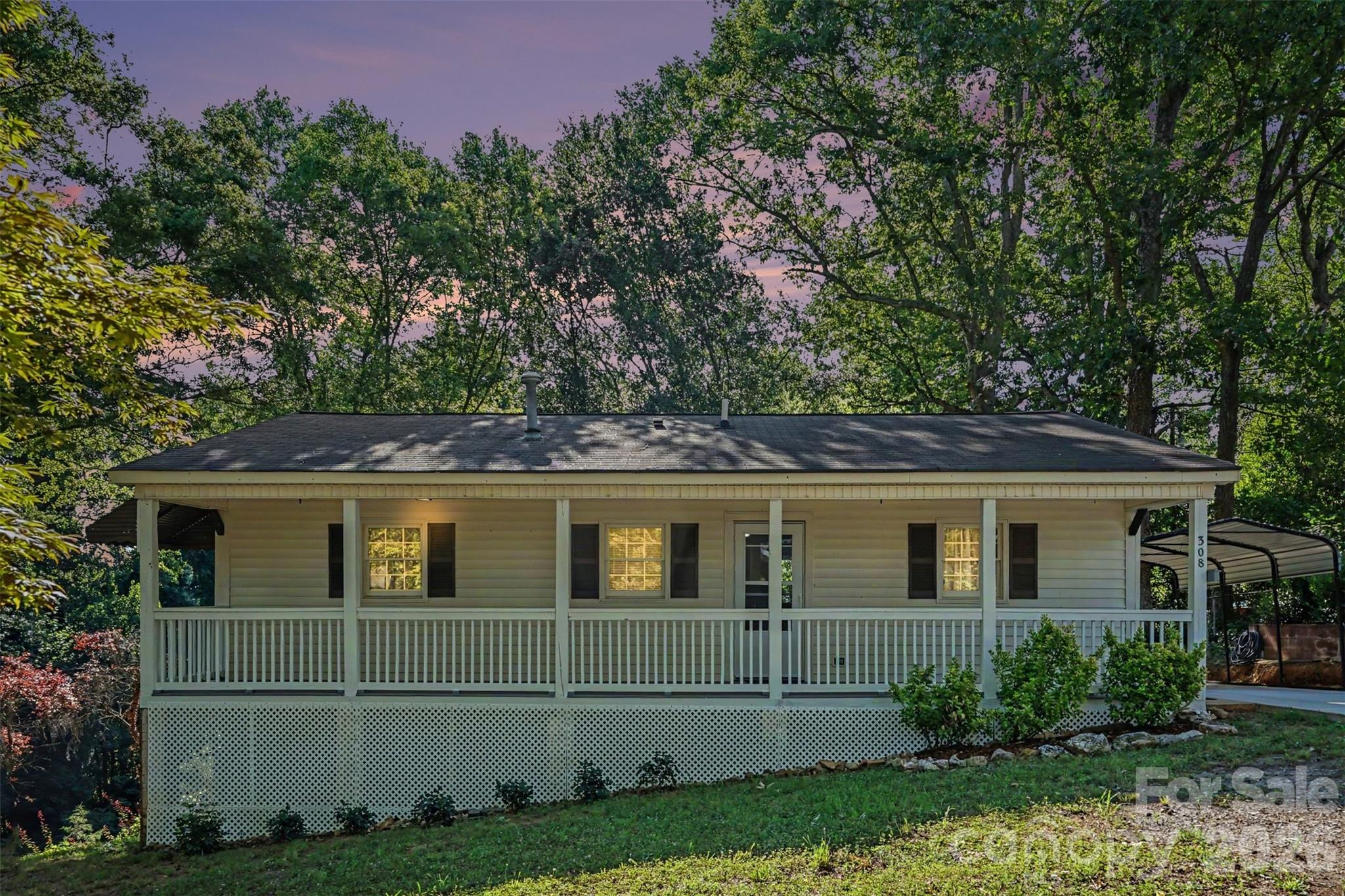 308 N Carpenter Street — Kings Mountain