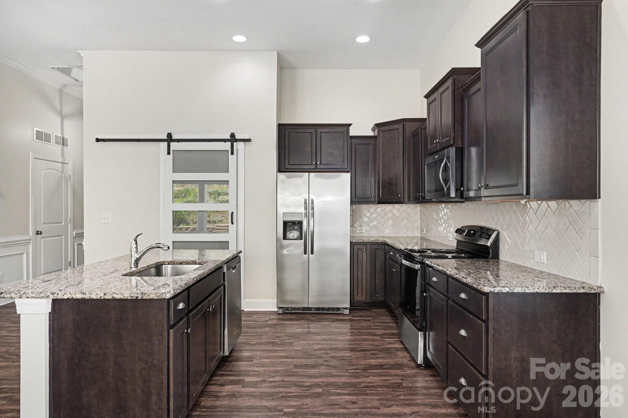 204 Paradise Hills Circle — Mooresville
