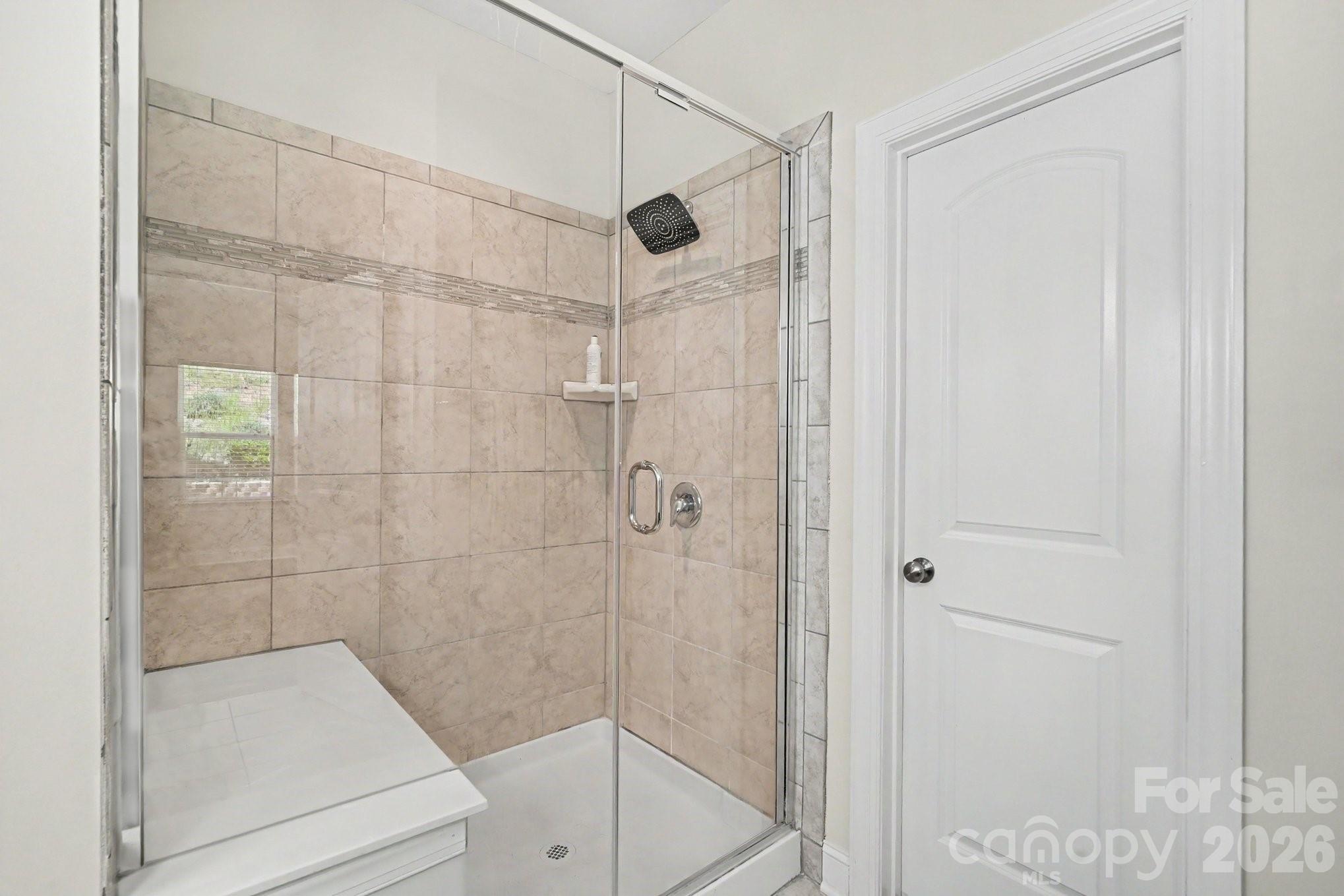 204 Paradise Hills Circle — Mooresville