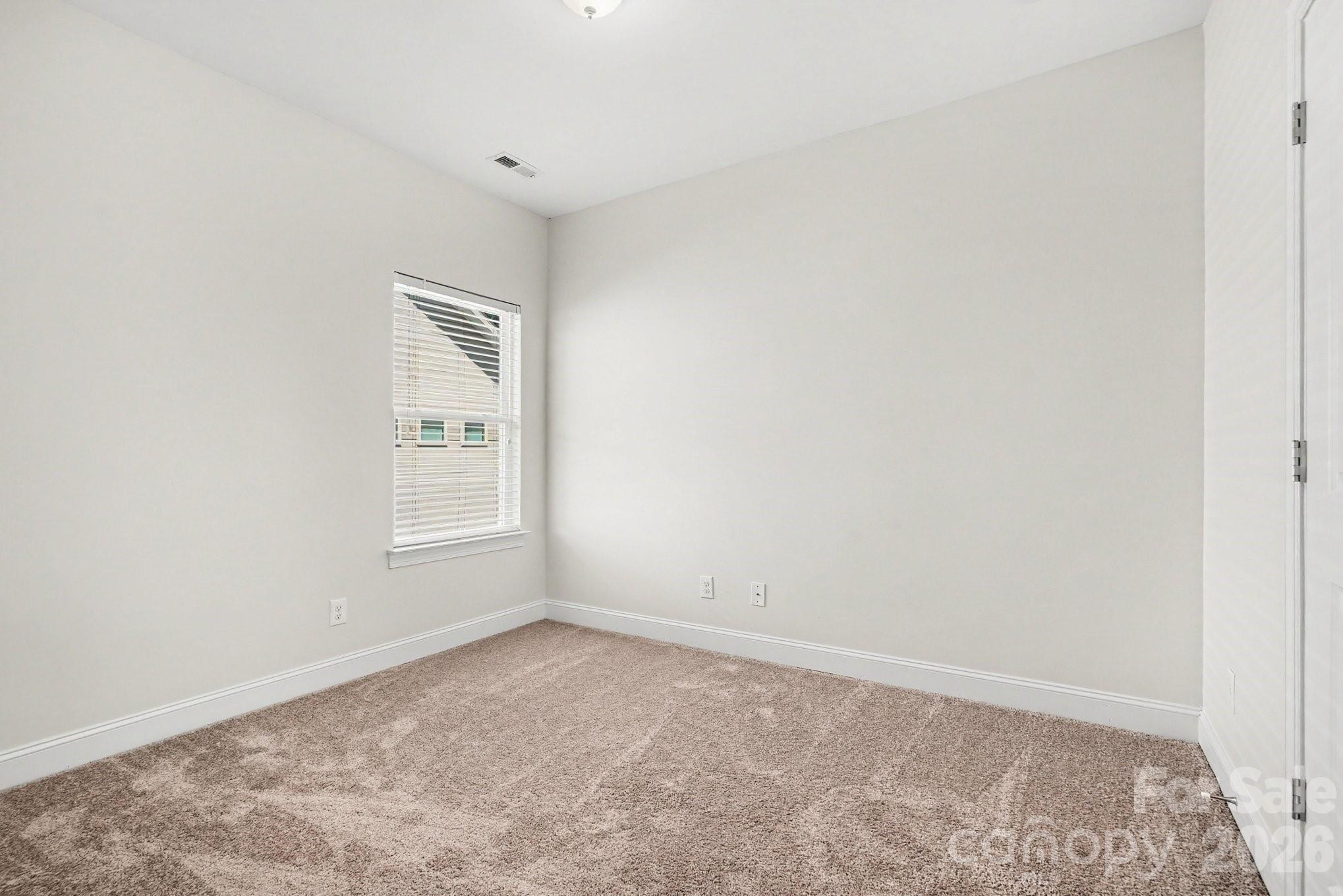 204 Paradise Hills Circle — Mooresville