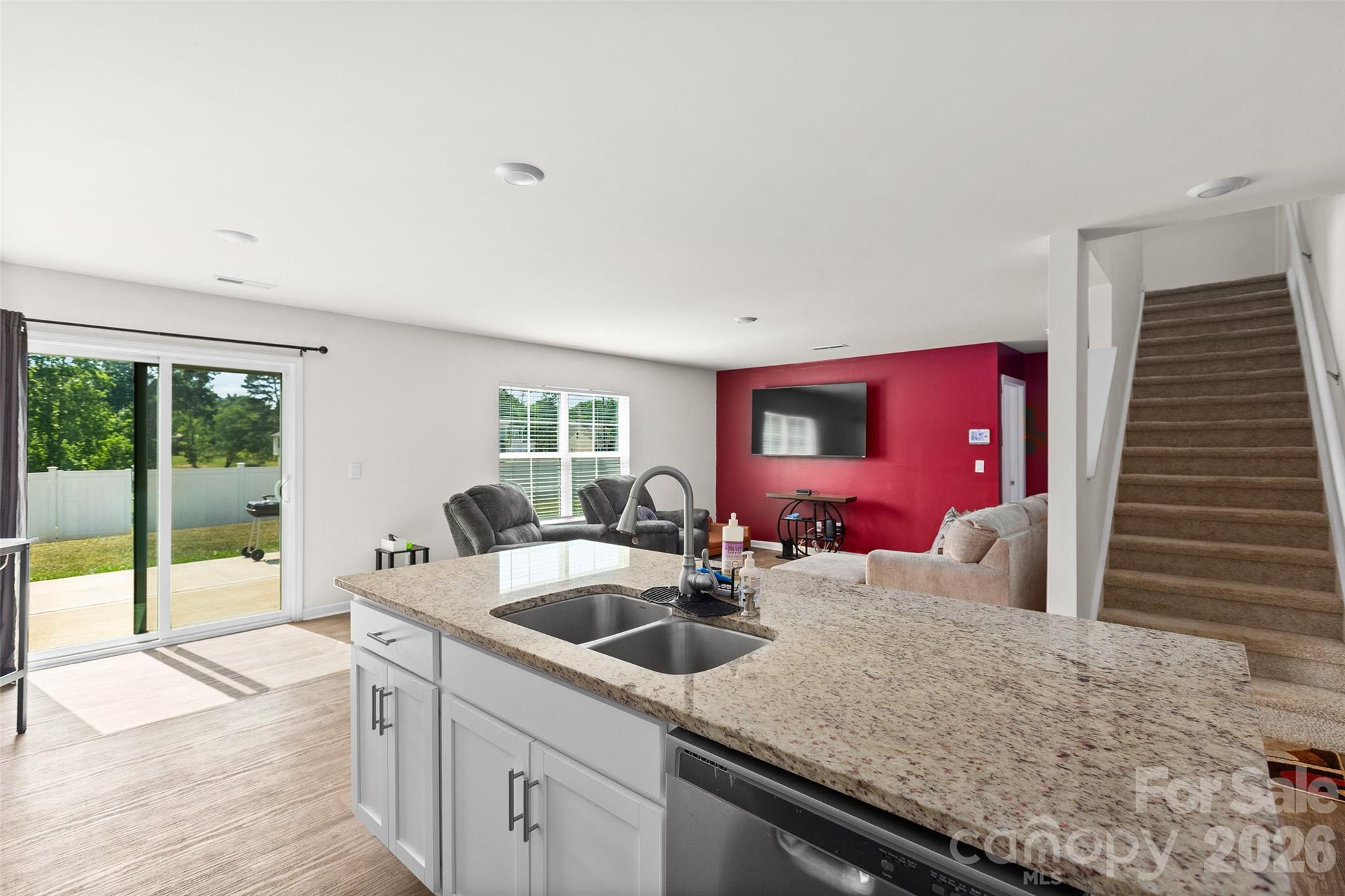 164 Ashfield Lane — Lexington