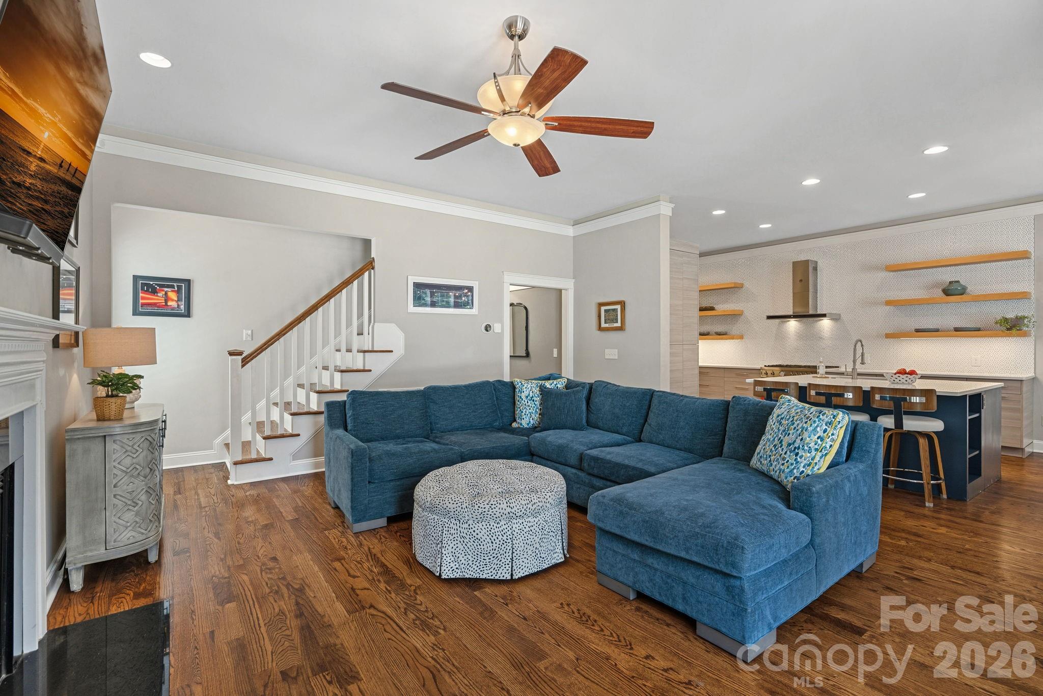 2219 Winthrop Avenue — Charlotte