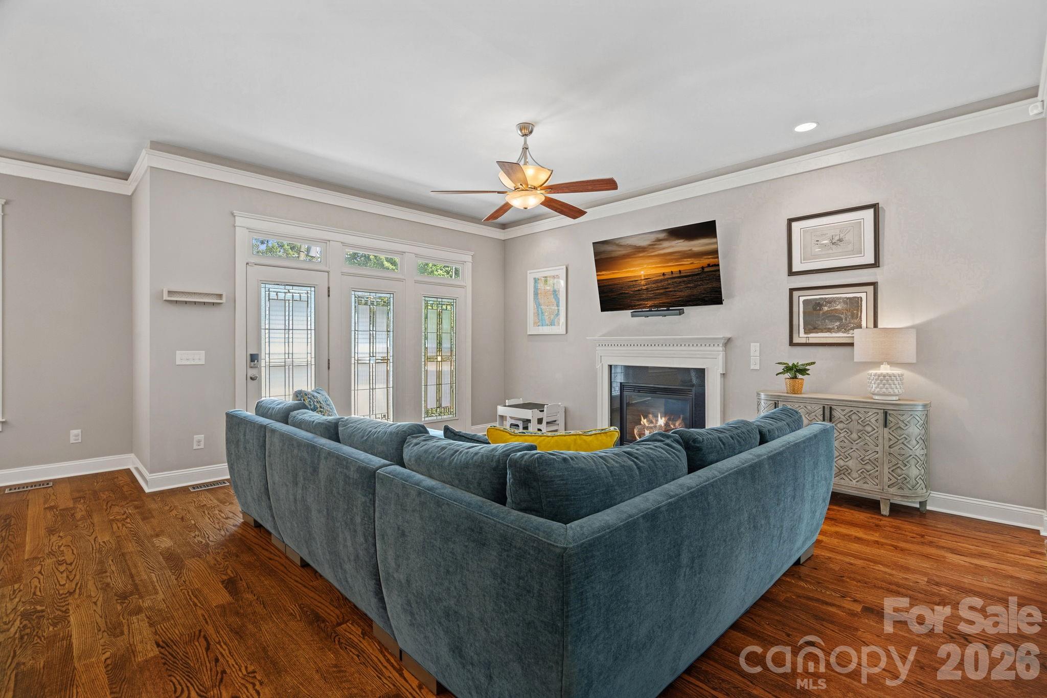2219 Winthrop Avenue — Charlotte