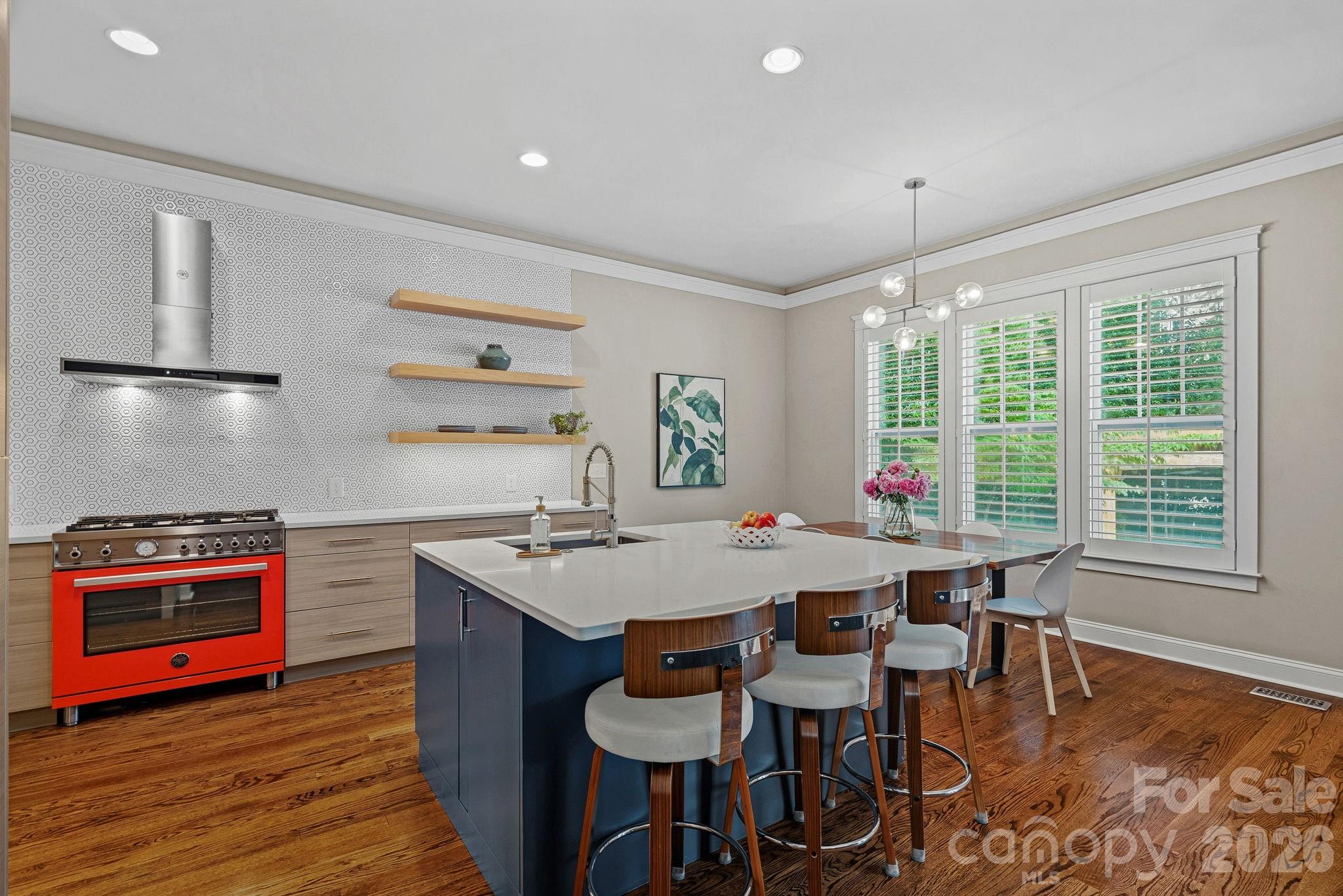 2219 Winthrop Avenue — Charlotte