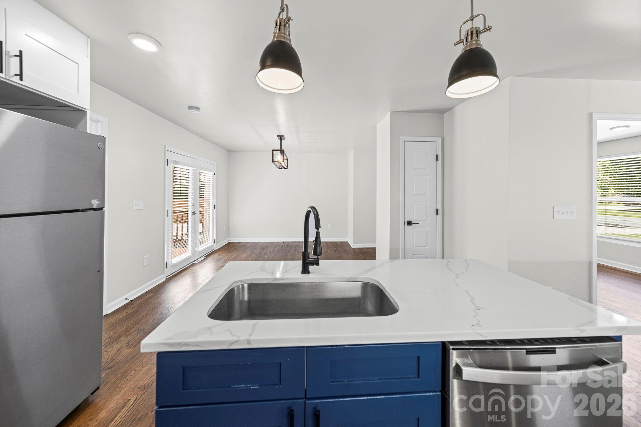4919 Seacroft Road — Charlotte