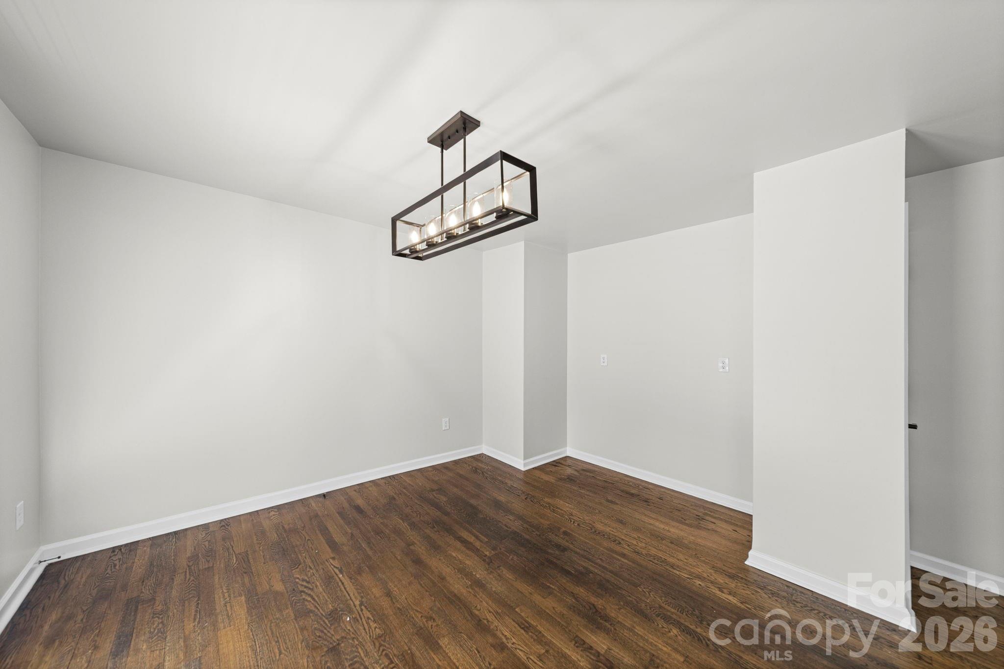 4919 Seacroft Road — Charlotte