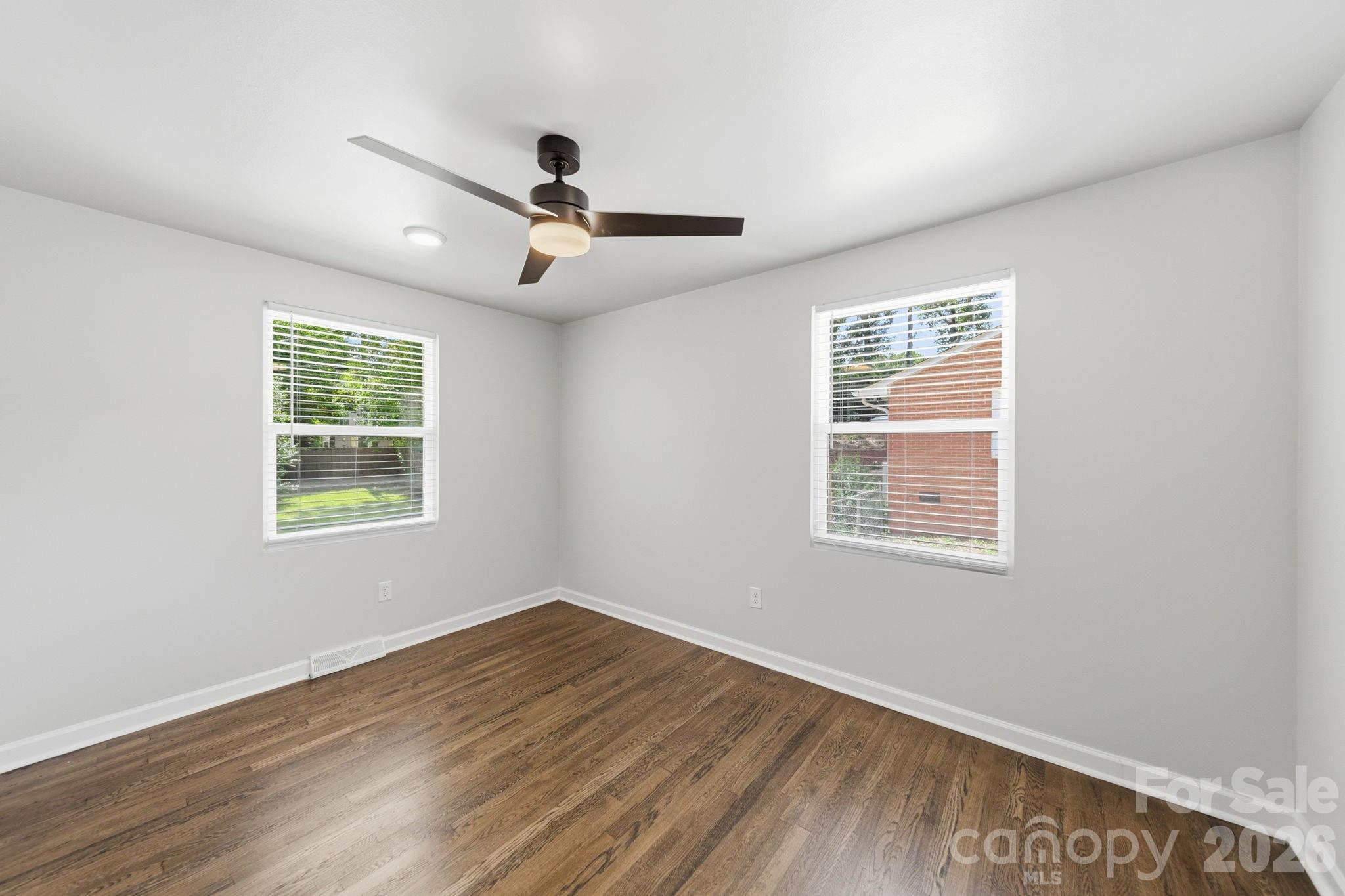 4919 Seacroft Road — Charlotte