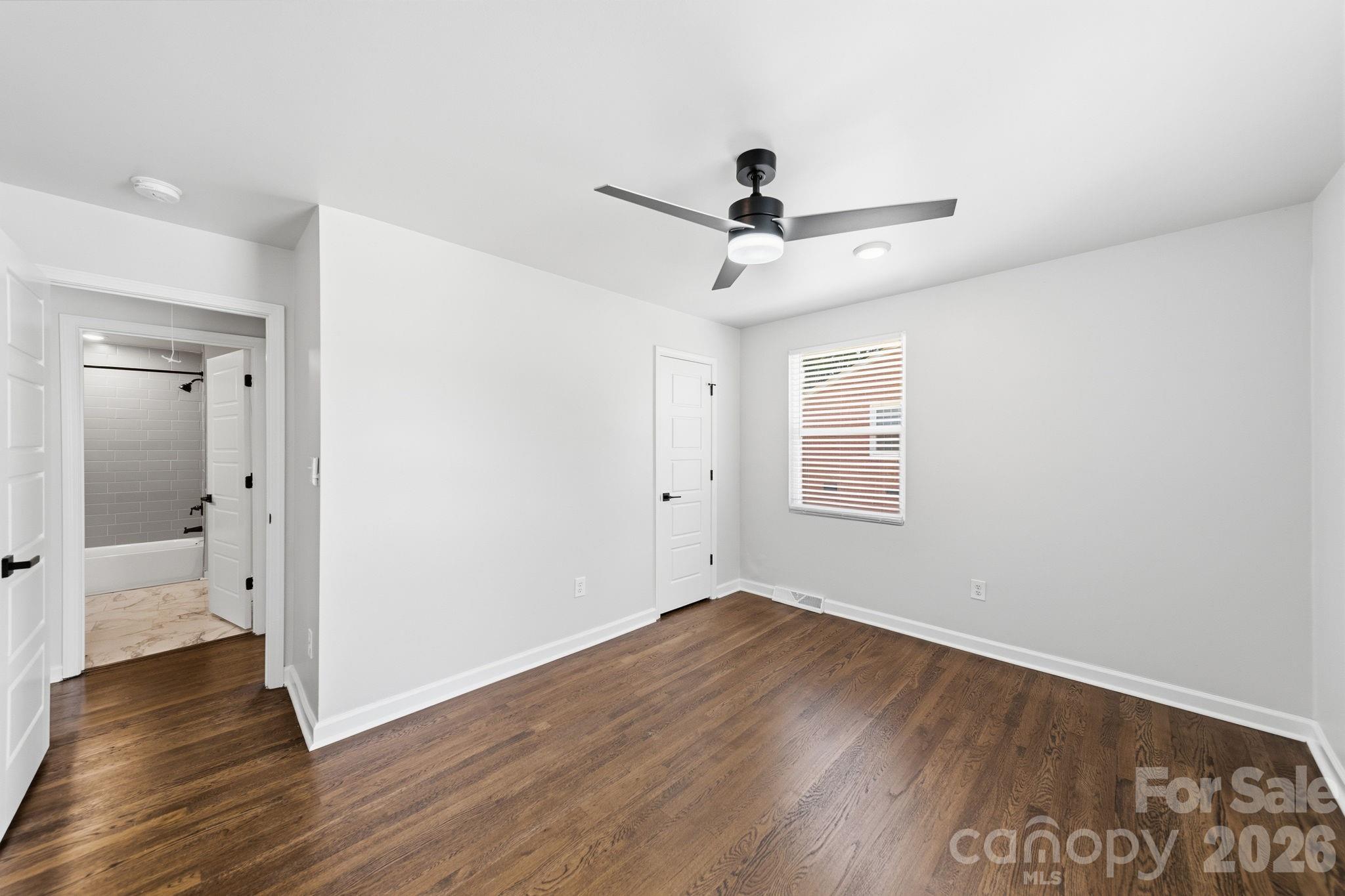 4919 Seacroft Road — Charlotte