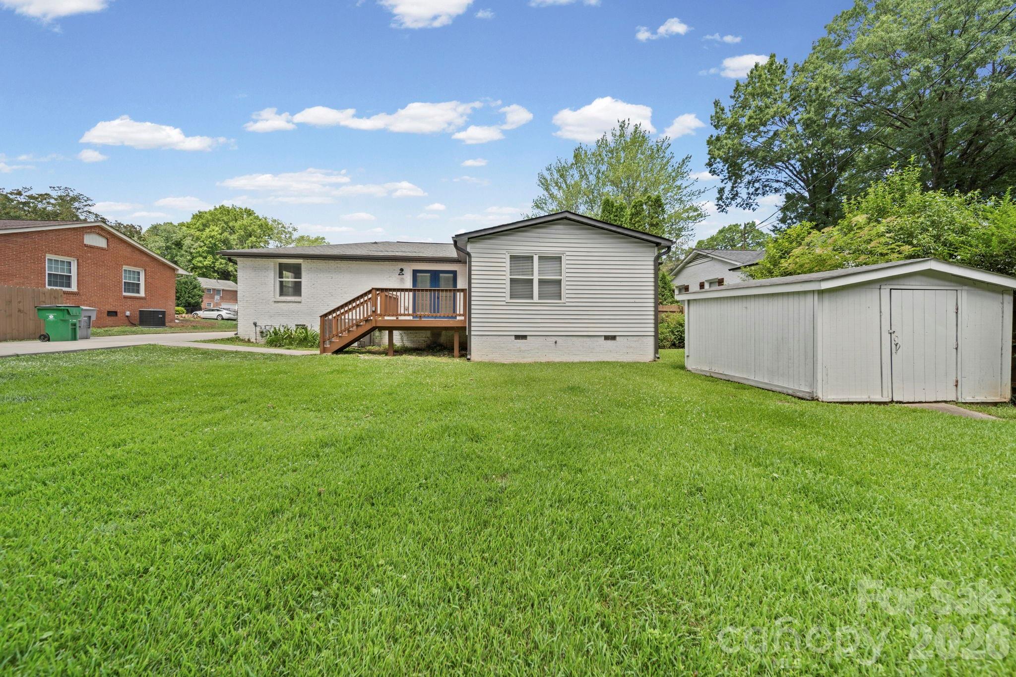 4919 Seacroft Road — Charlotte