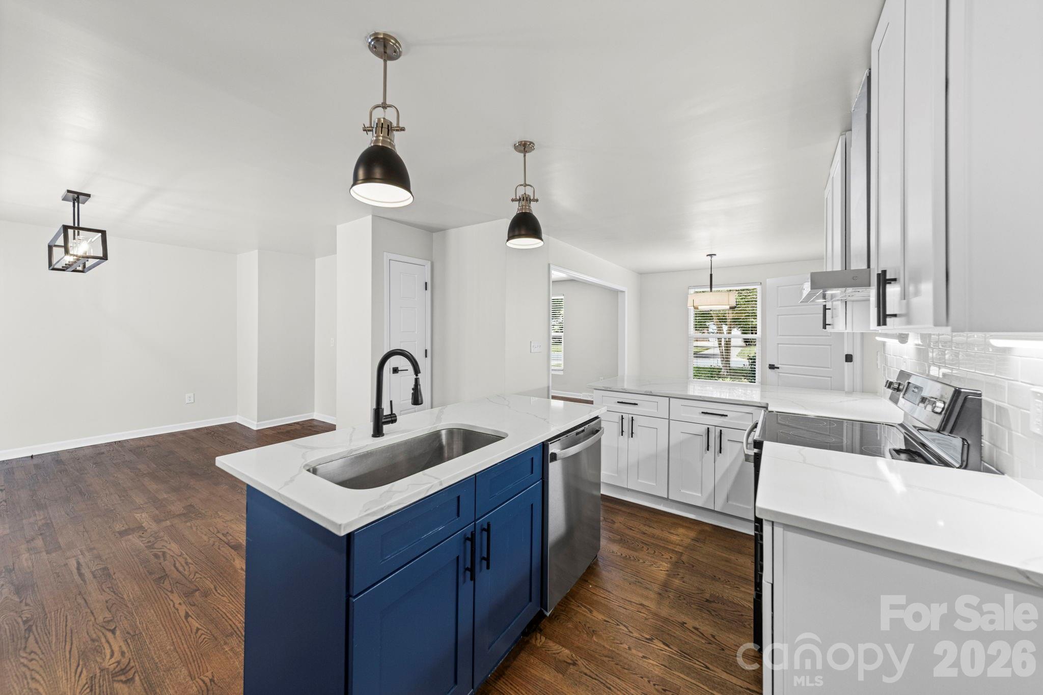 4919 Seacroft Road — Charlotte