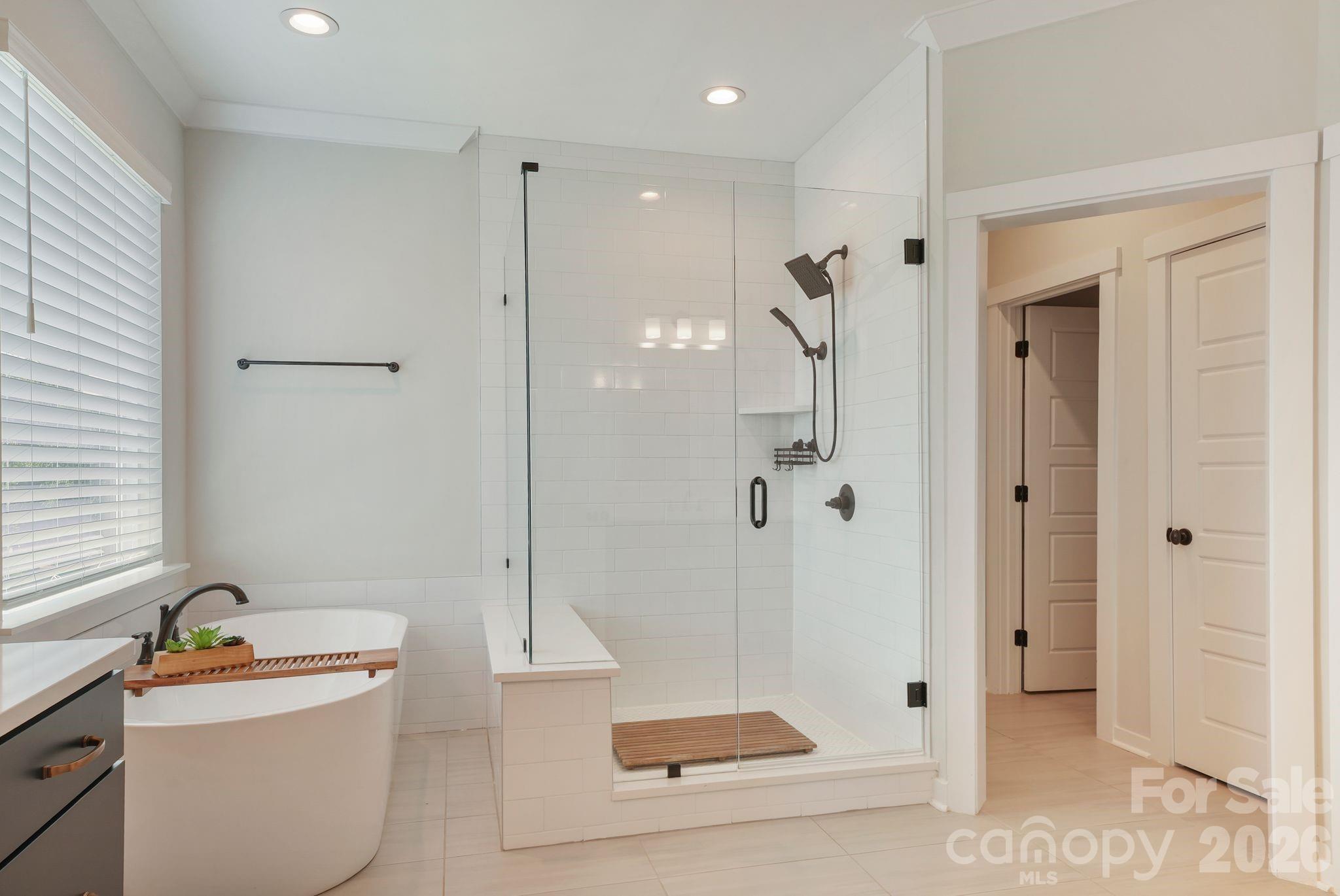 11104 Benjamin Smith Avenue — Huntersville