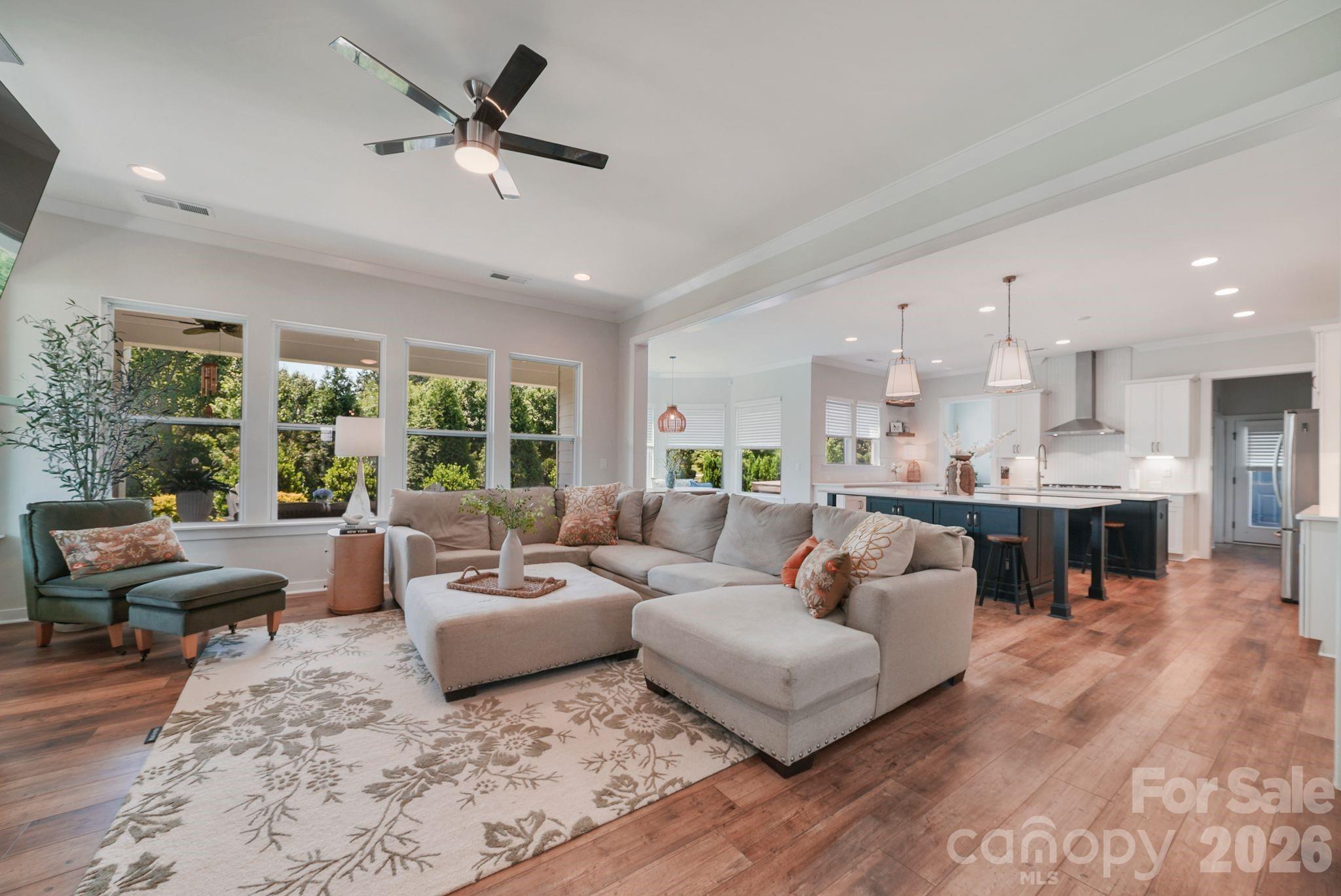 11104 Benjamin Smith Avenue — Huntersville