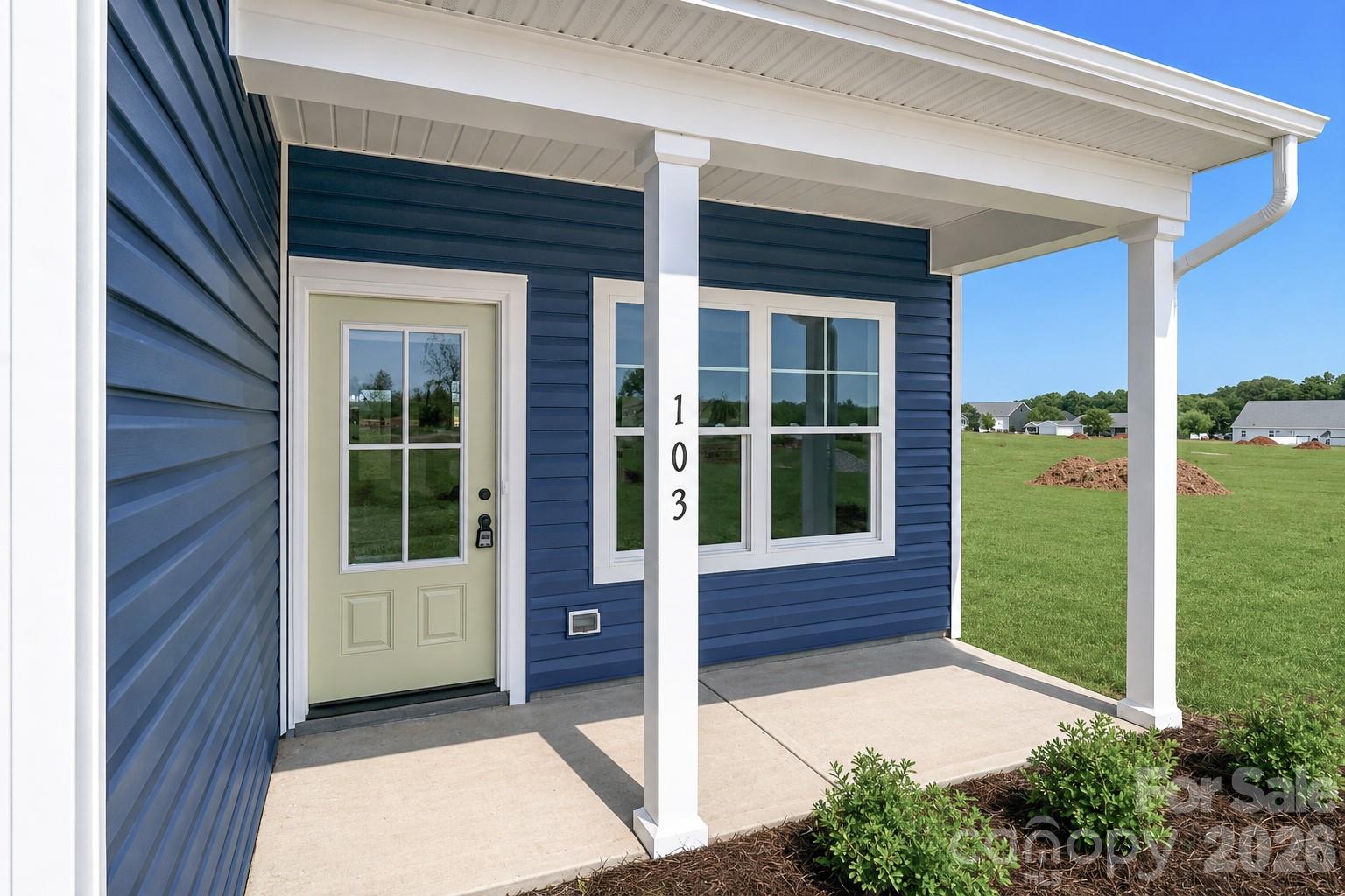 102 SIXTH Avenue SE — Hildebran