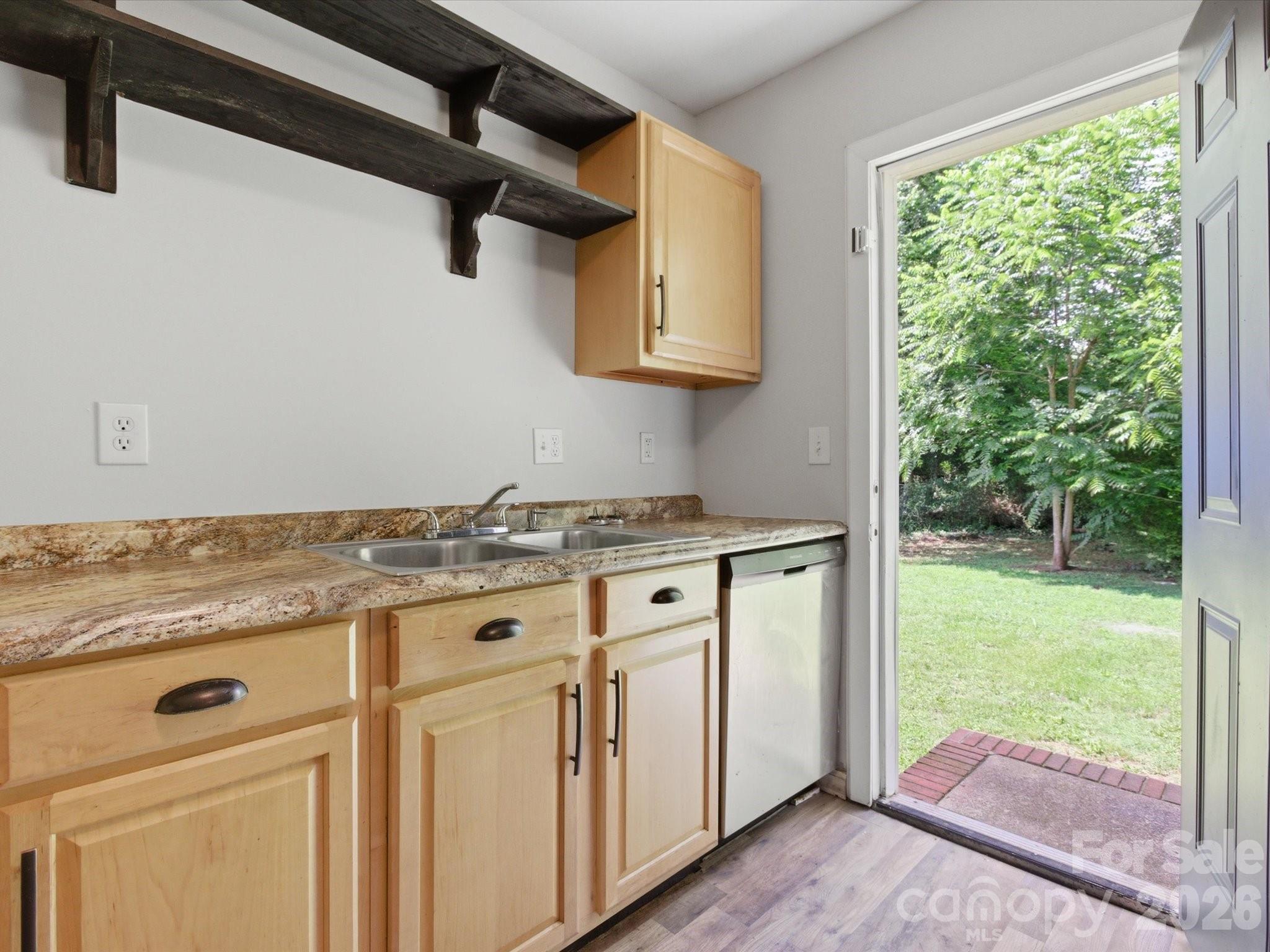 622 Dunbrook Lane — Charlotte