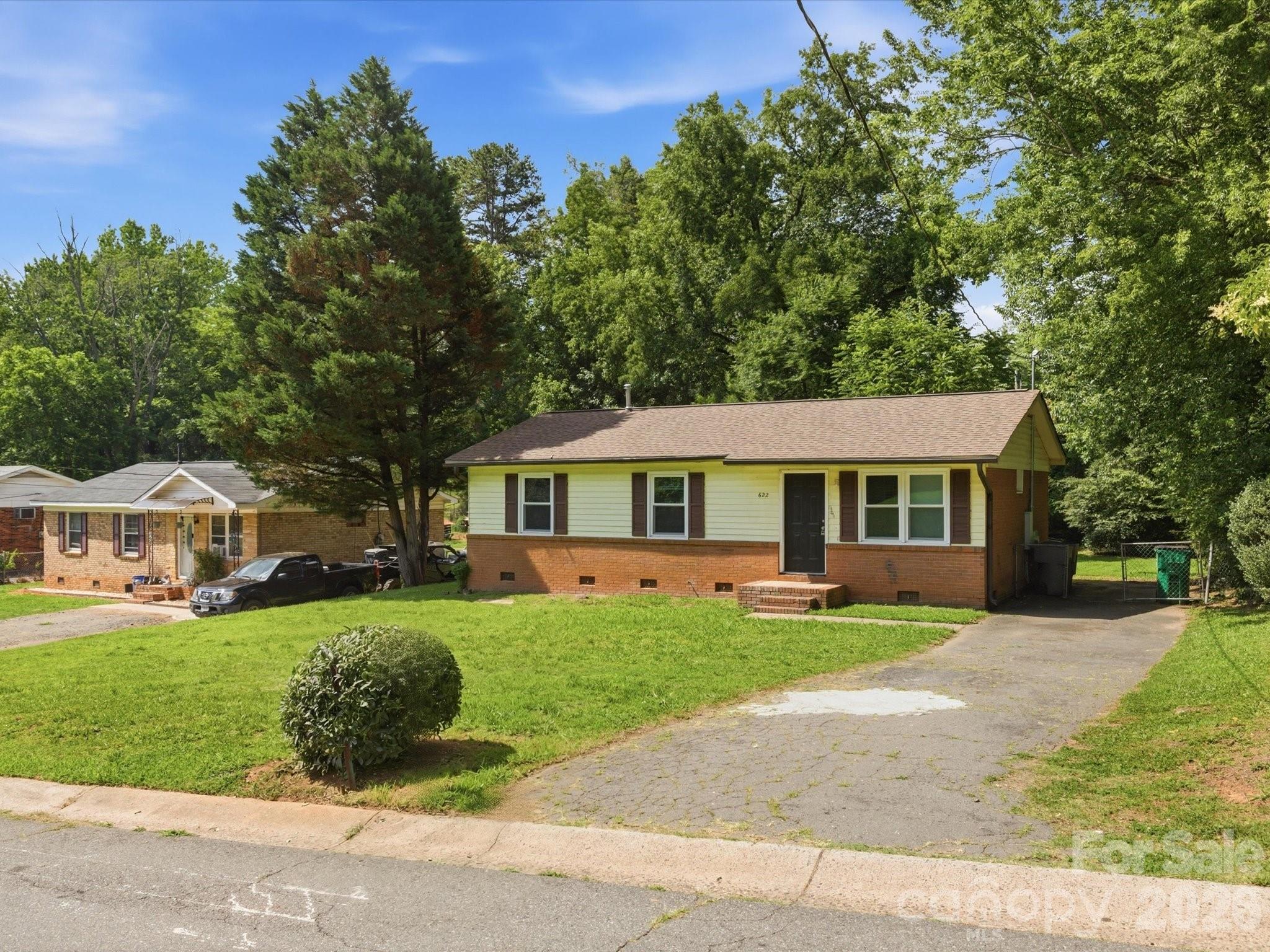 622 Dunbrook Lane — Charlotte