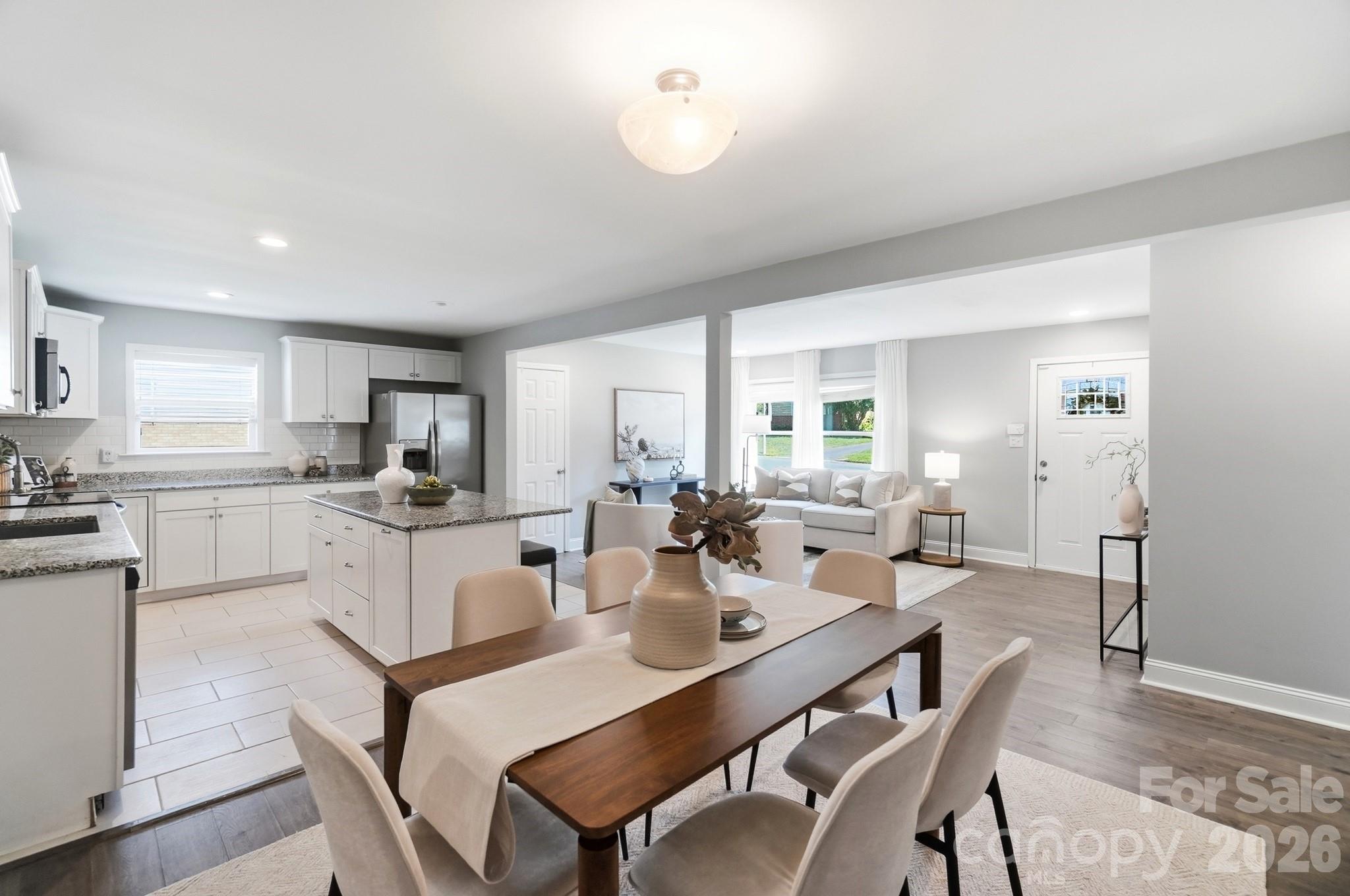 1816 Northcliff Drive — Charlotte