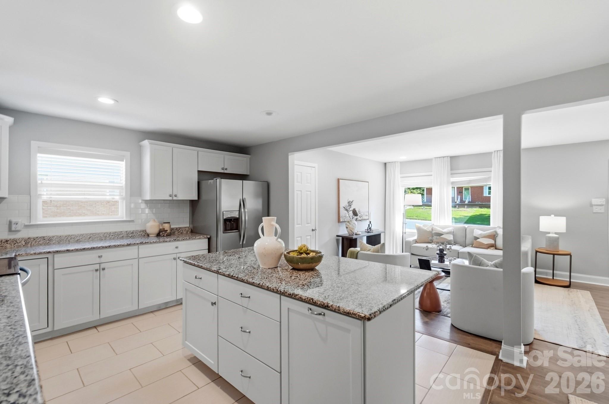 1816 Northcliff Drive — Charlotte