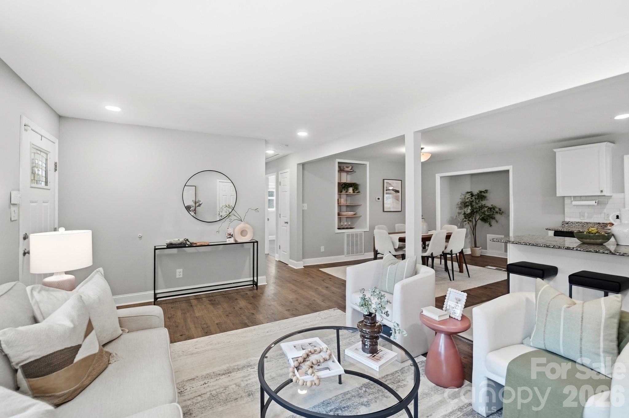 1816 Northcliff Drive — Charlotte