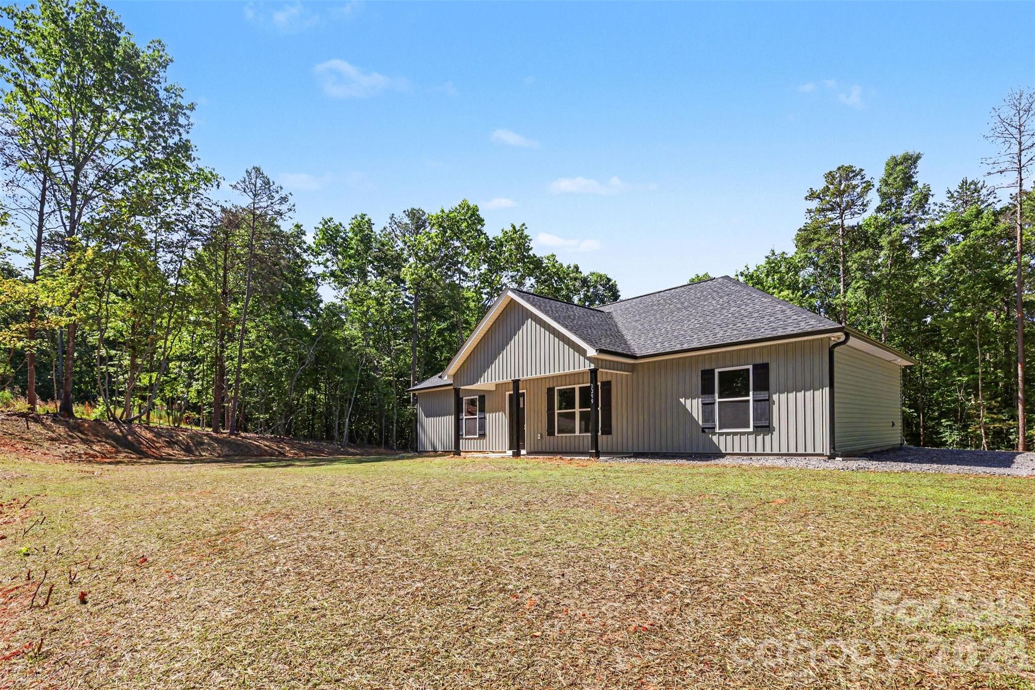 3299 Old Seine Road — Smyrna
