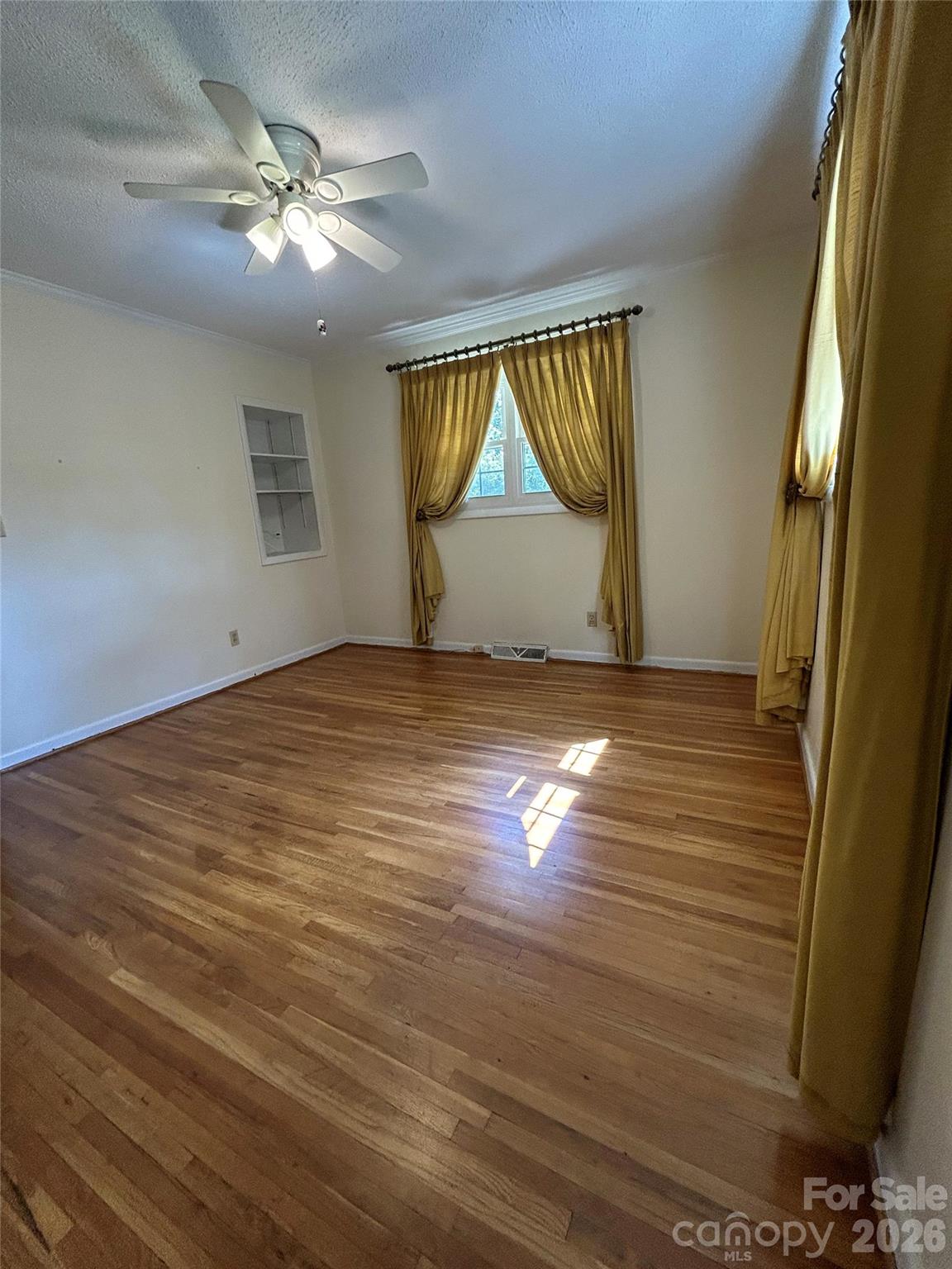 347 Hatley Circle NE — Concord