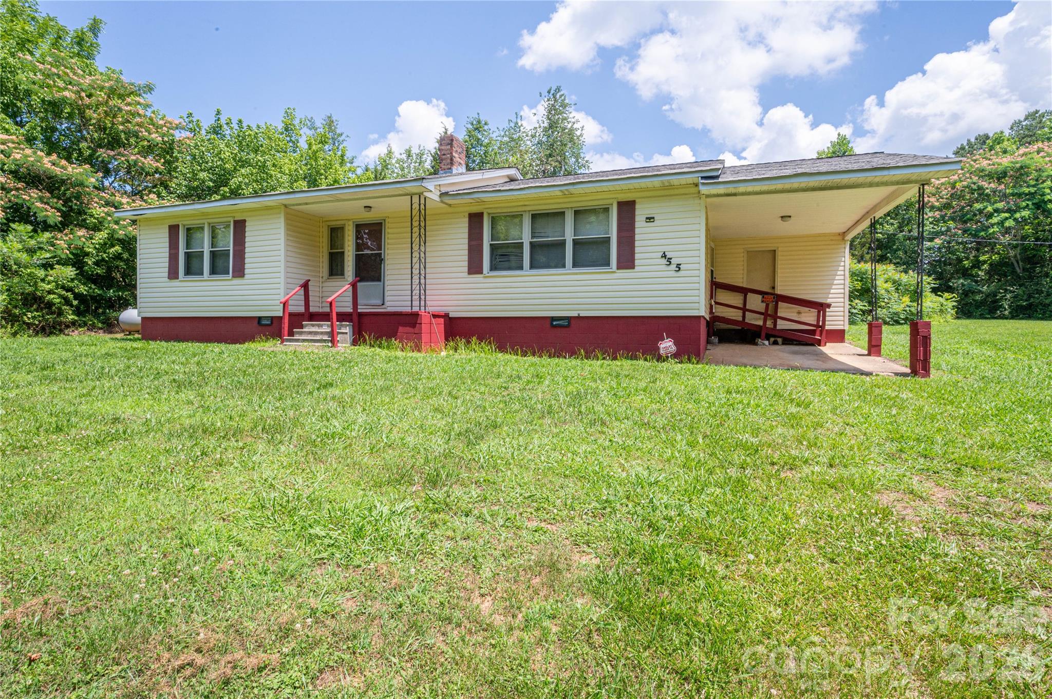 455 Huffman Road — Blacksburg