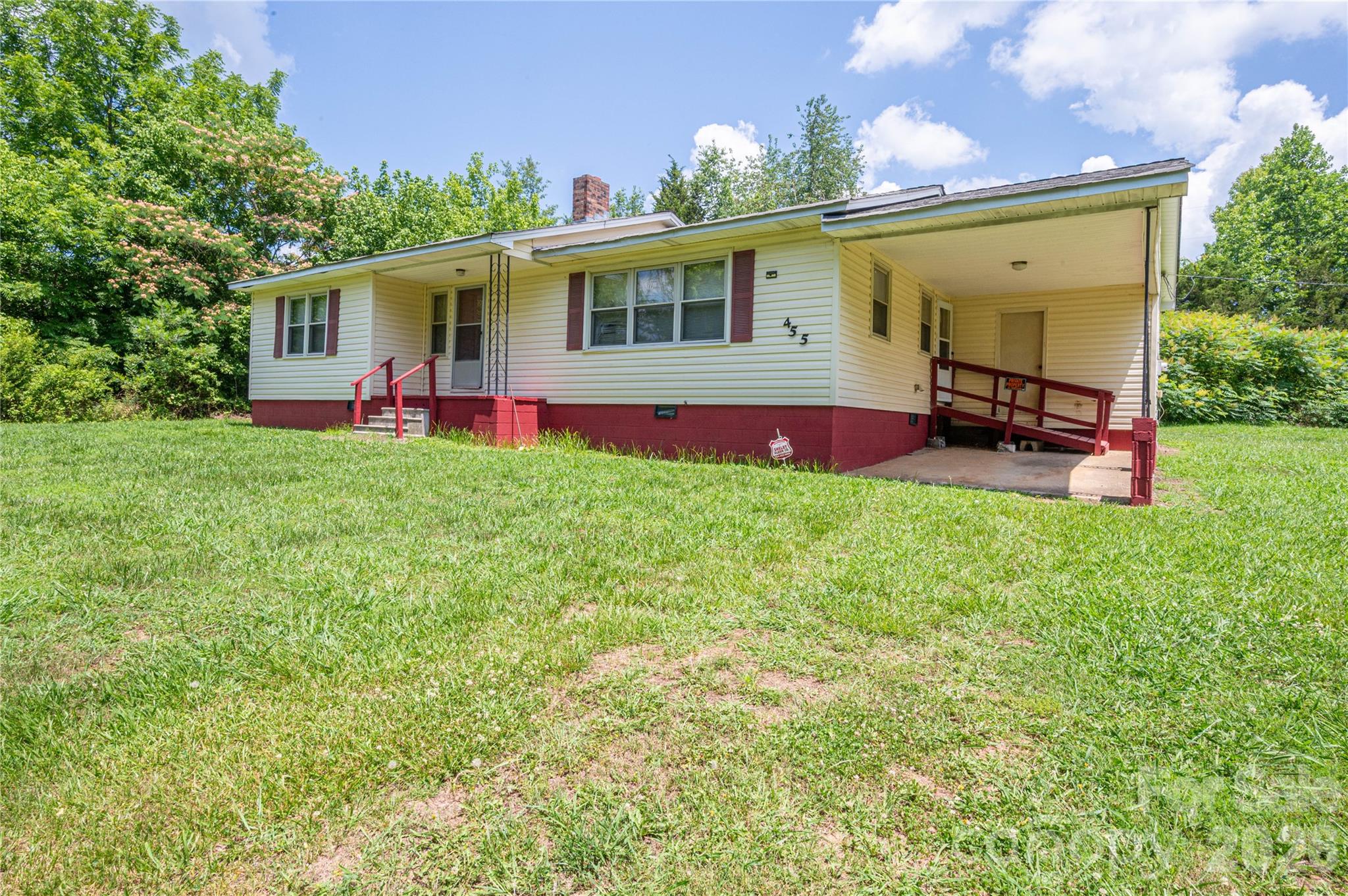 455 Huffman Road — Blacksburg