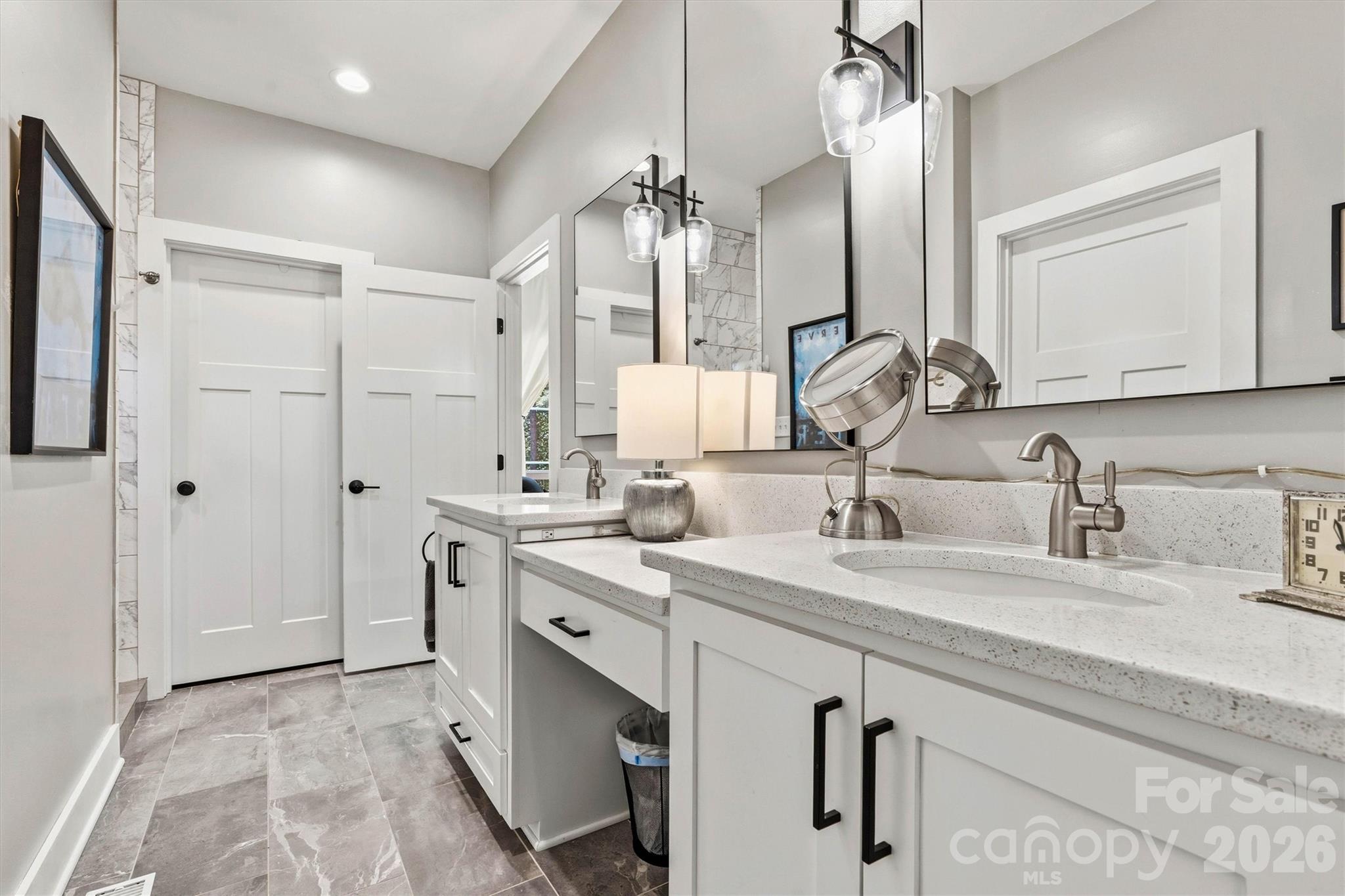 4975 Harbor View Drive W — Granite Falls