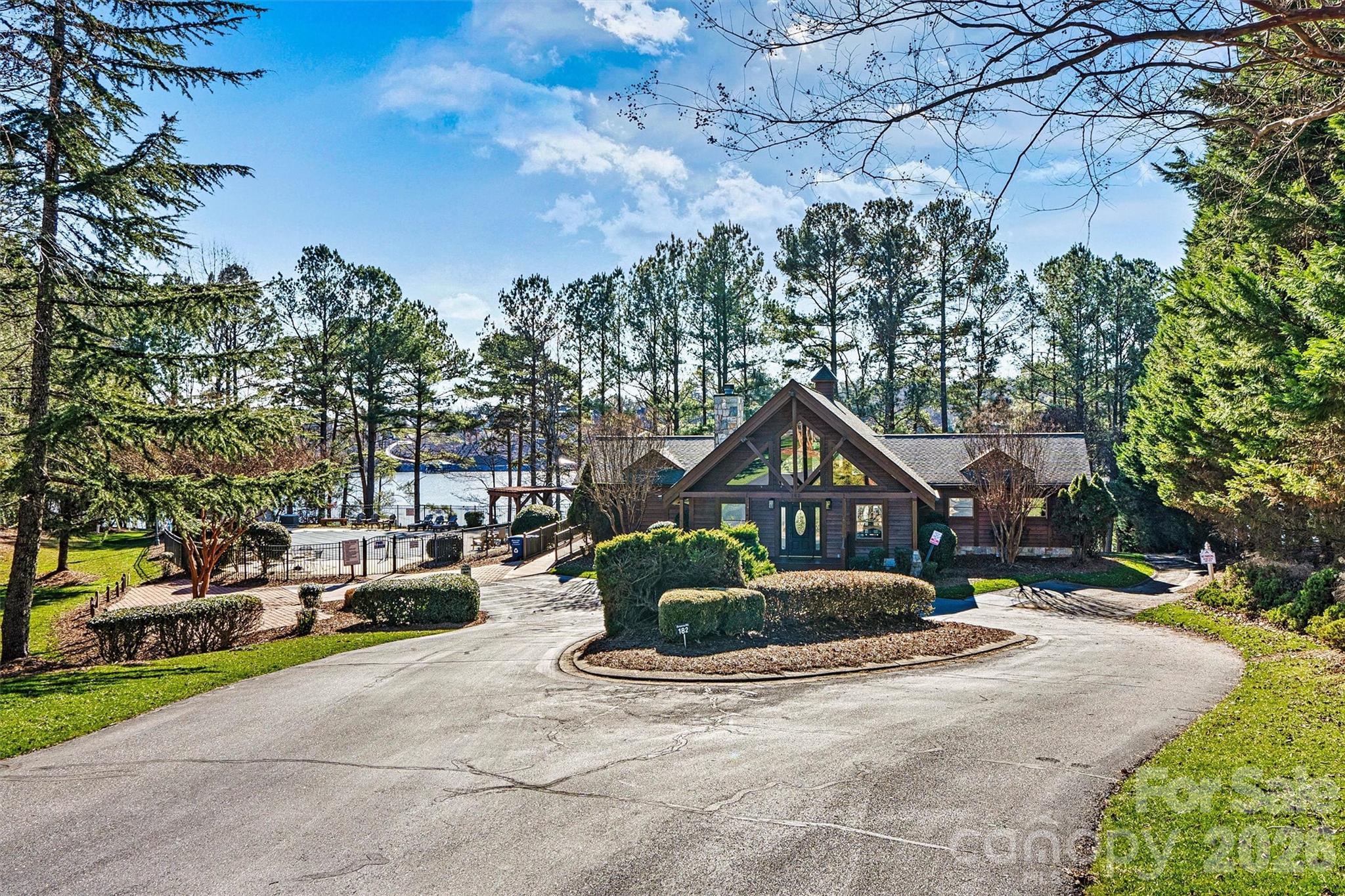 4975 Harbor View Drive W — Granite Falls