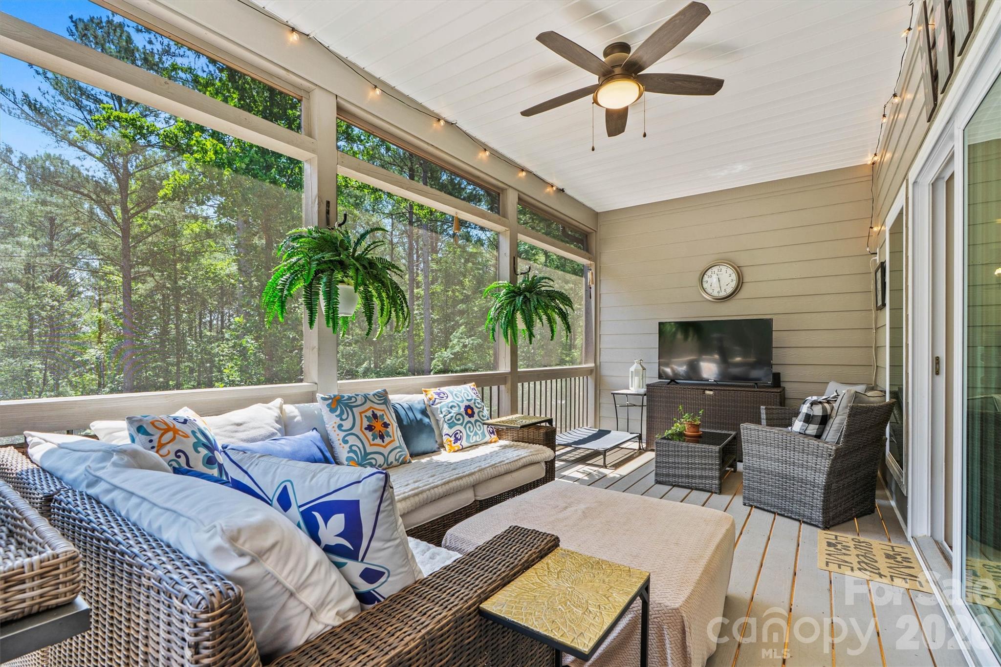 4975 Harbor View Drive W — Granite Falls