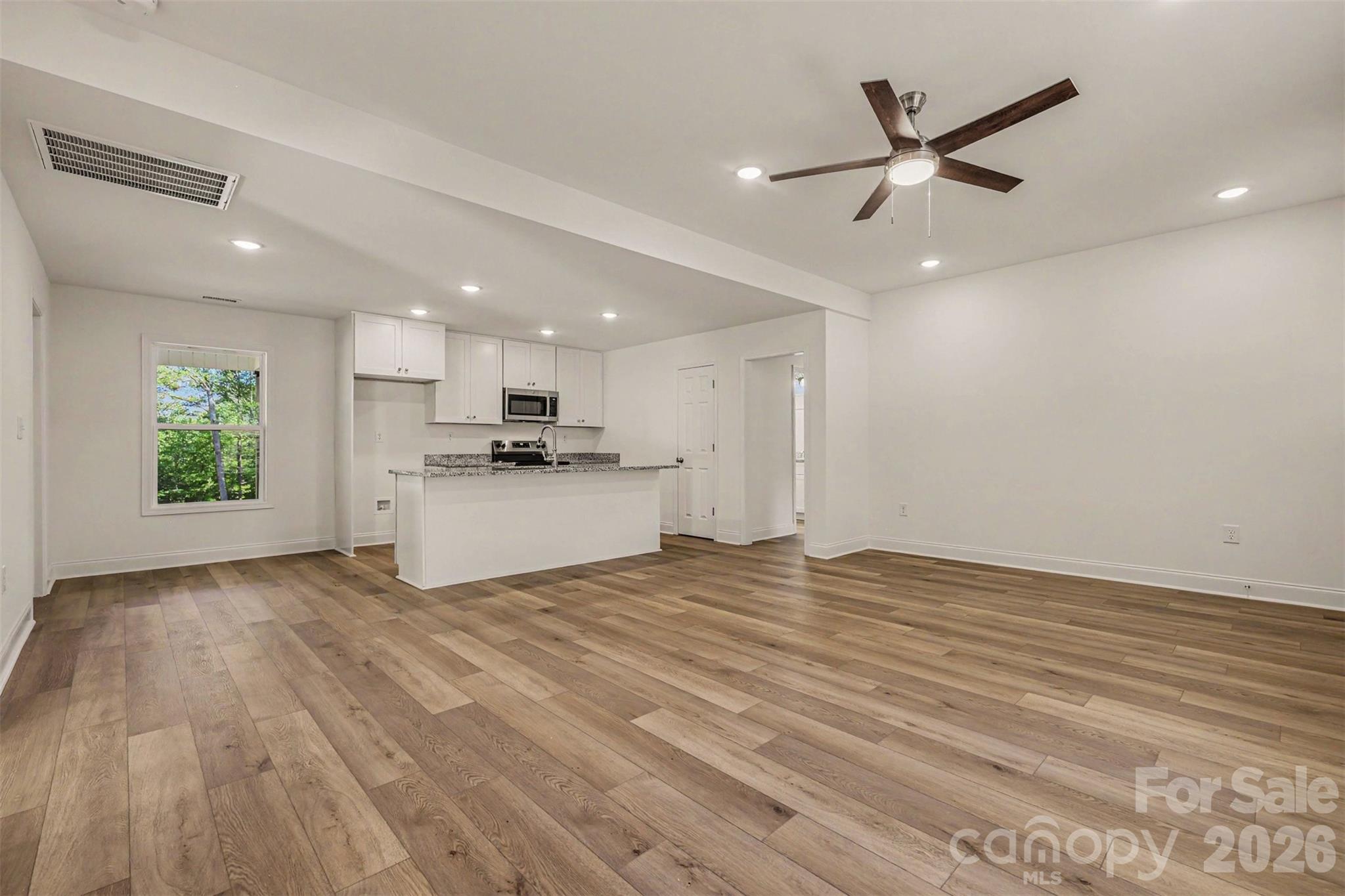 160 Parris Road — Blacksburg
