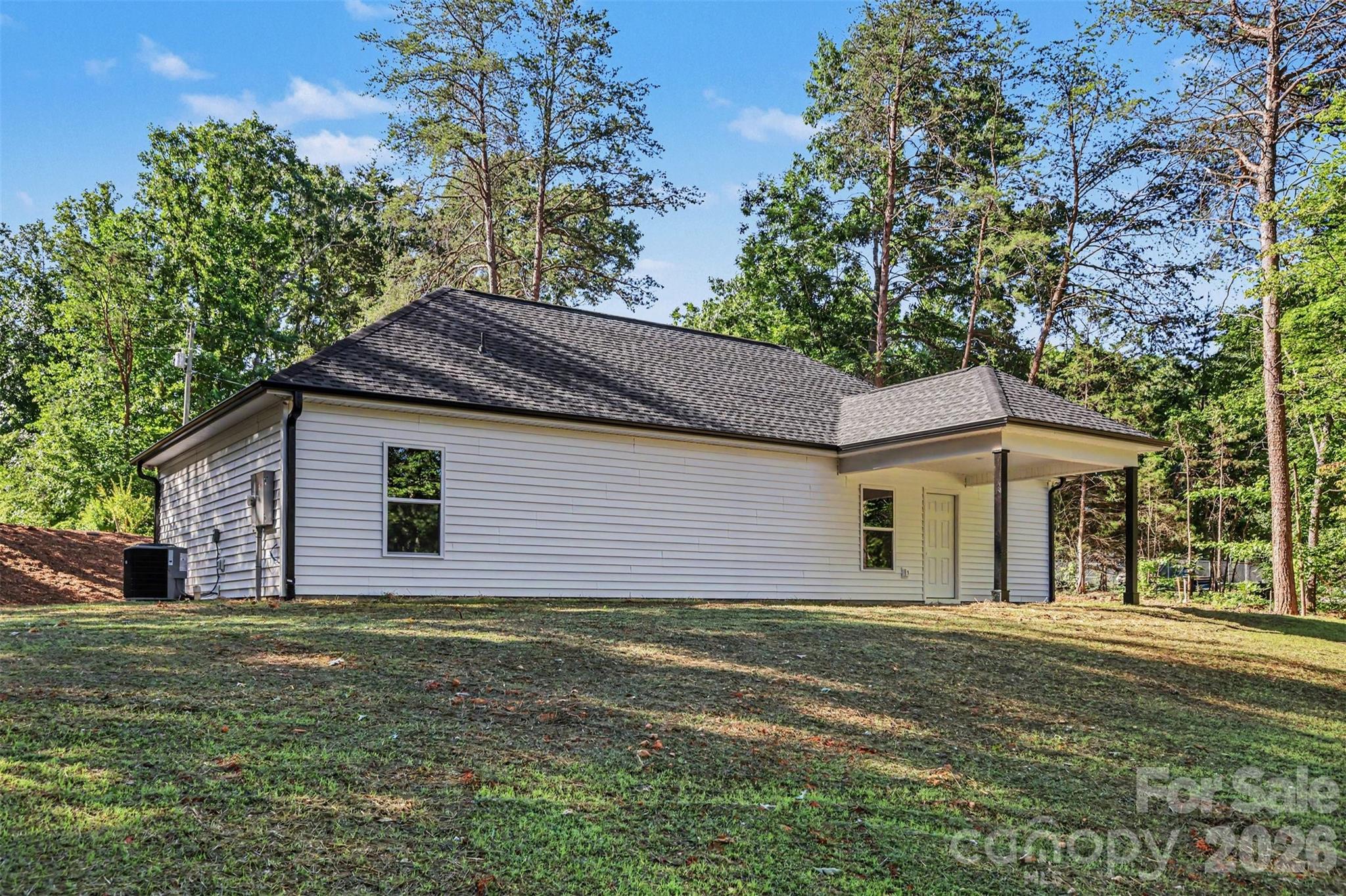 160 Parris Road — Blacksburg