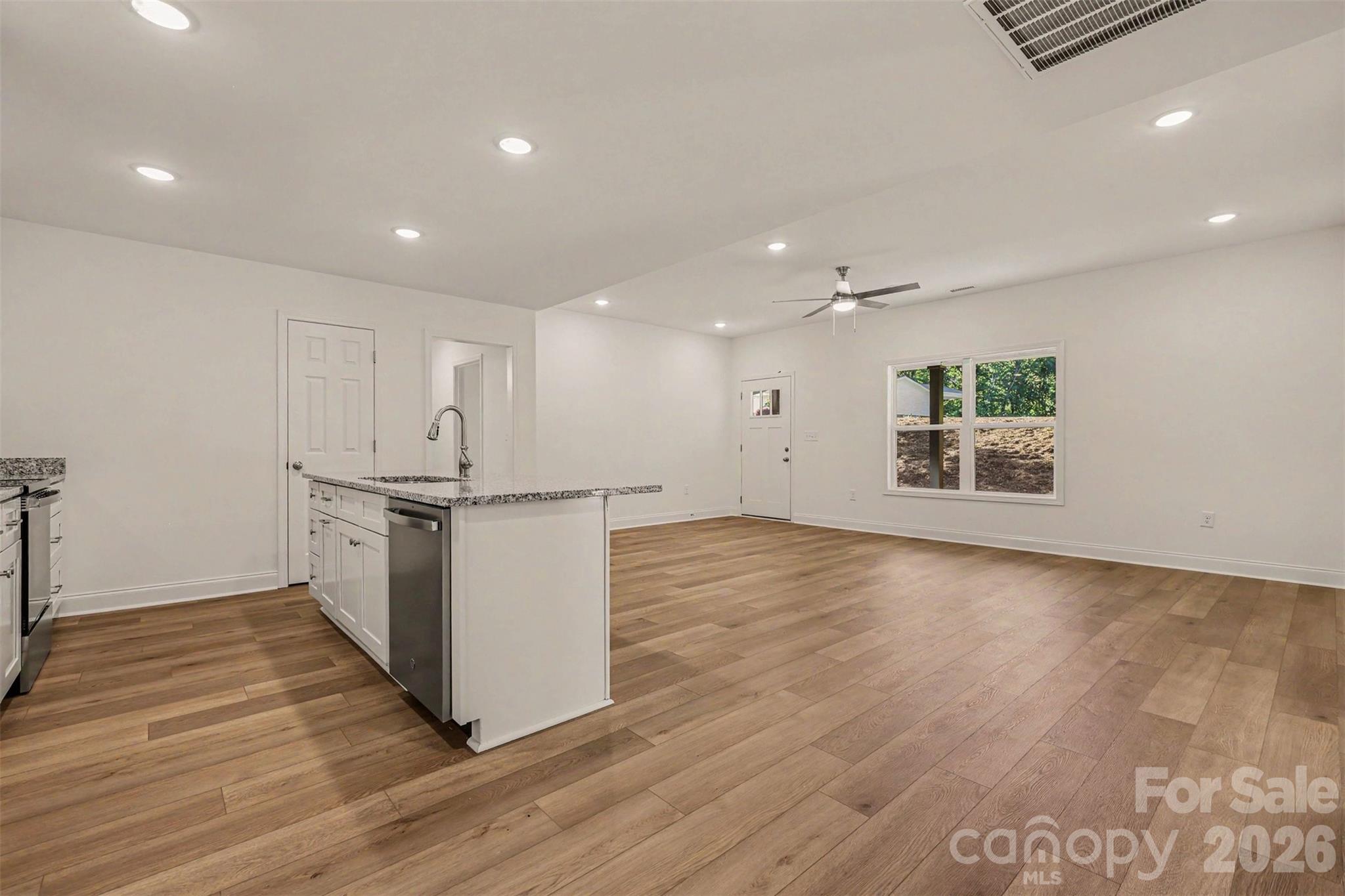 160 Parris Road — Blacksburg