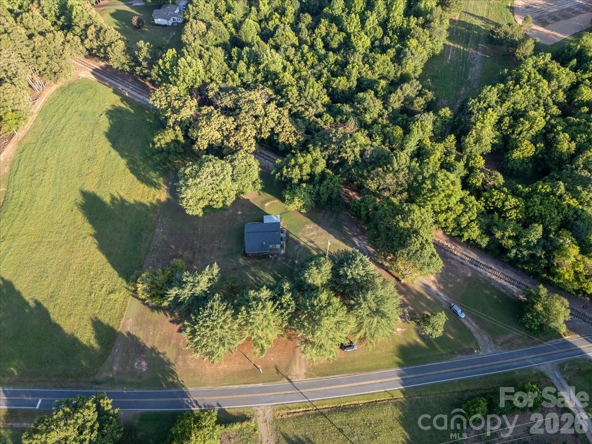 12282 Coyle Road — Stanfield