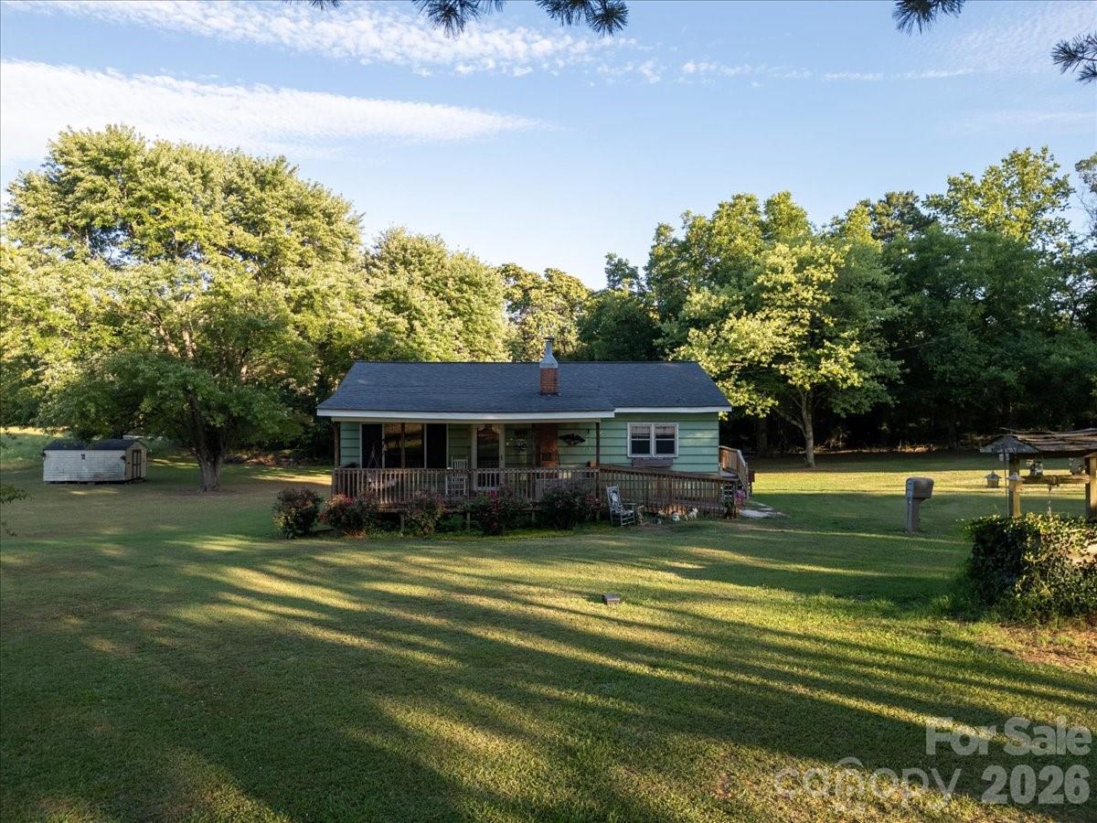 12282 Coyle Road — Stanfield