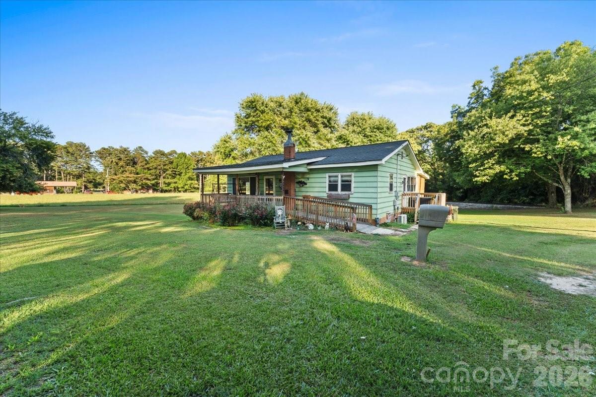 12282 Coyle Road — Stanfield