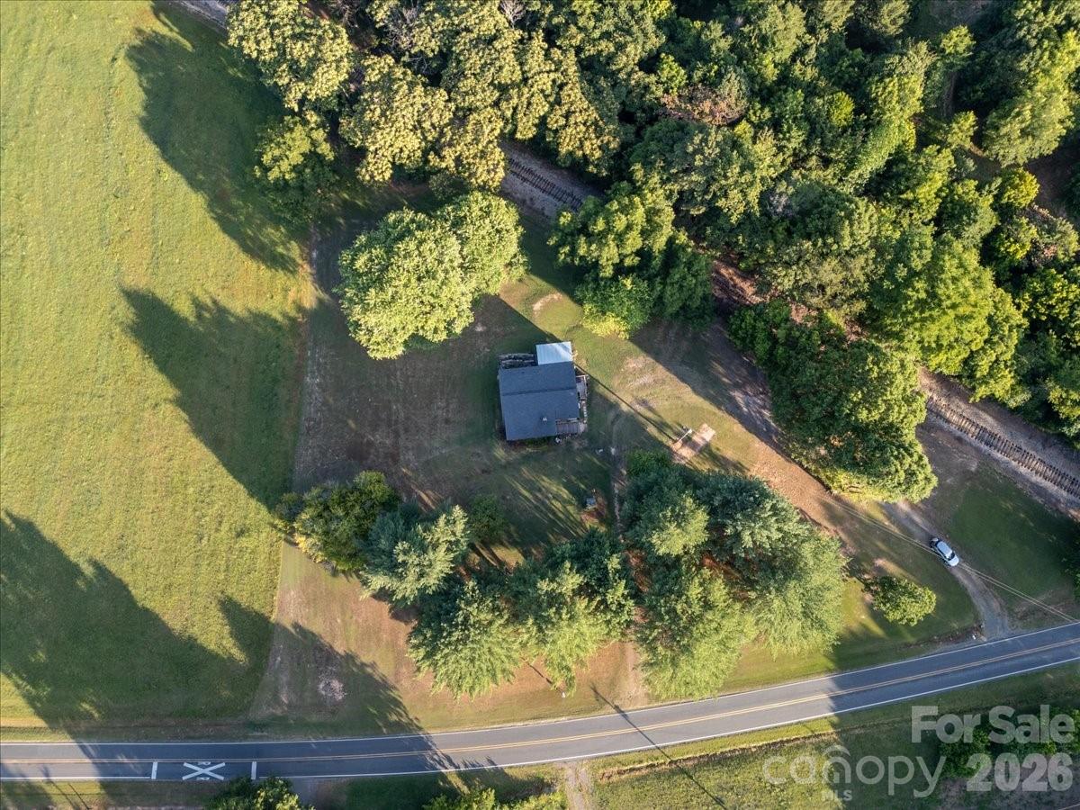 12282 Coyle Road — Stanfield