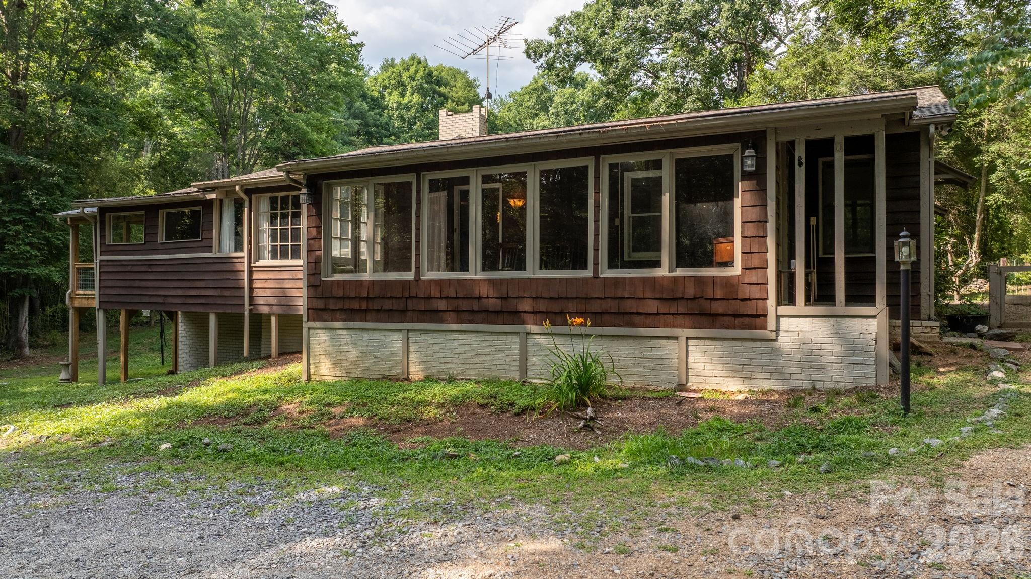 3466 Dry Ponds Road — Granite Falls