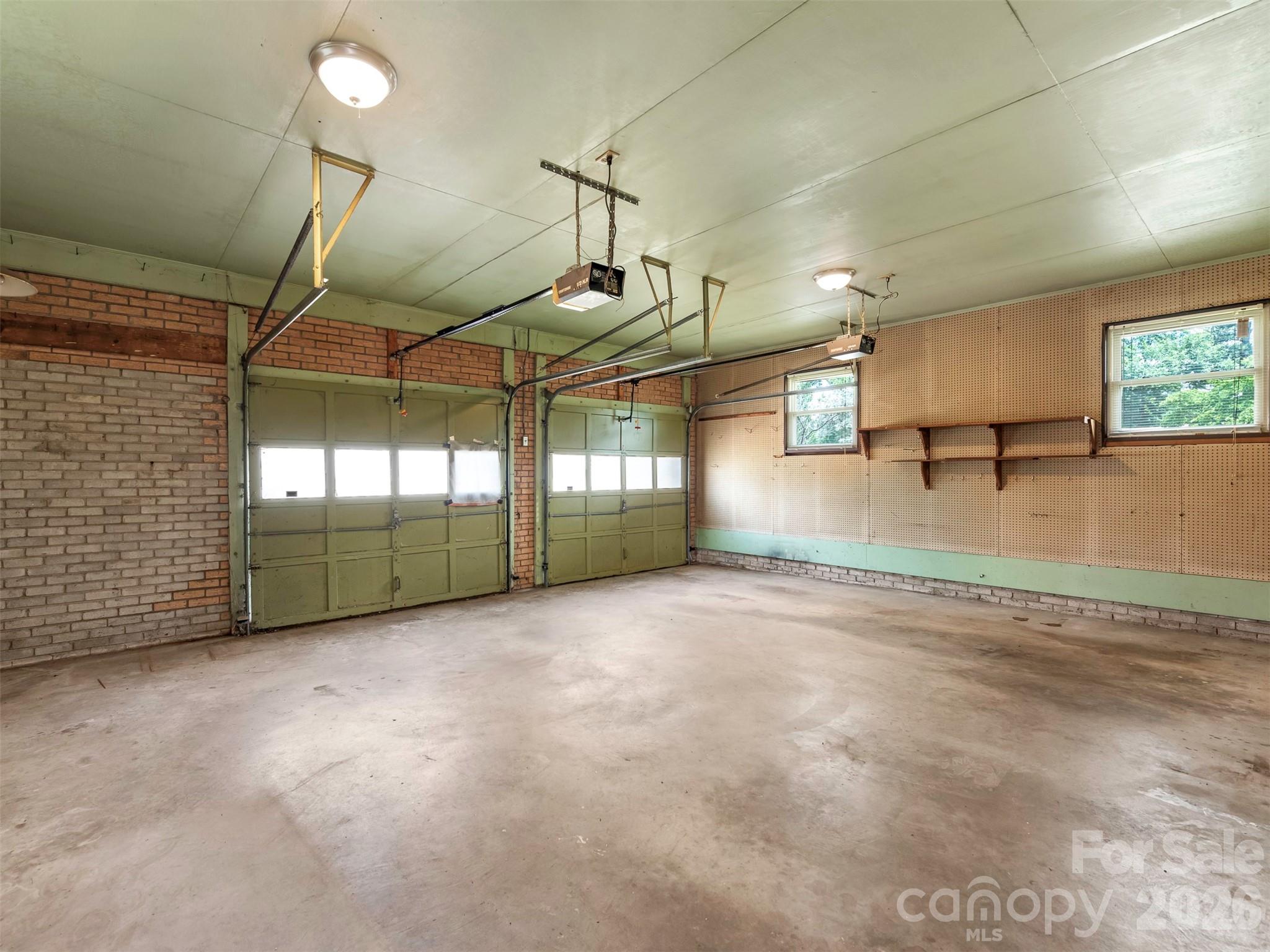 8121 Greenbrook Road — Columbia