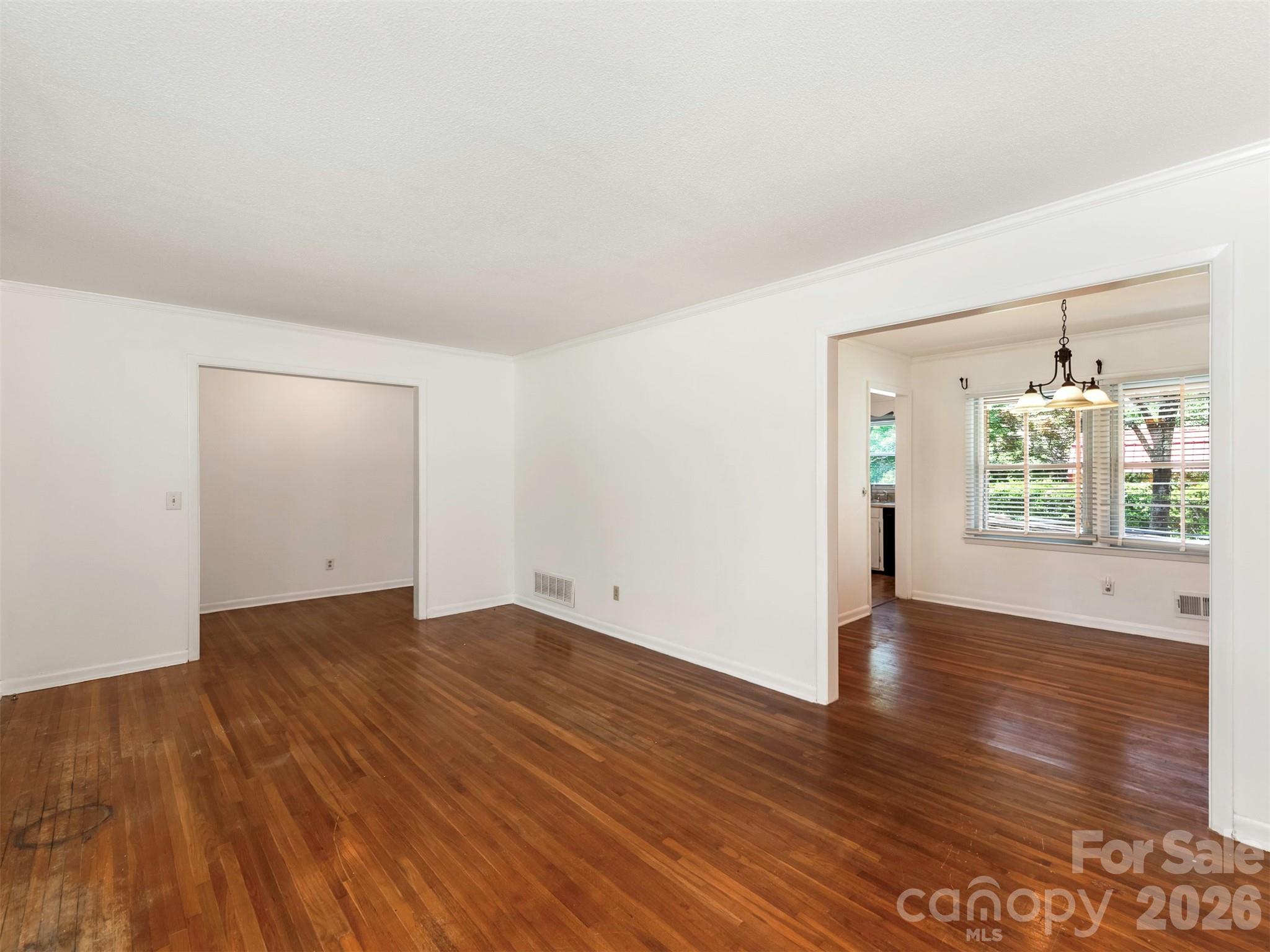 8121 Greenbrook Road — Columbia