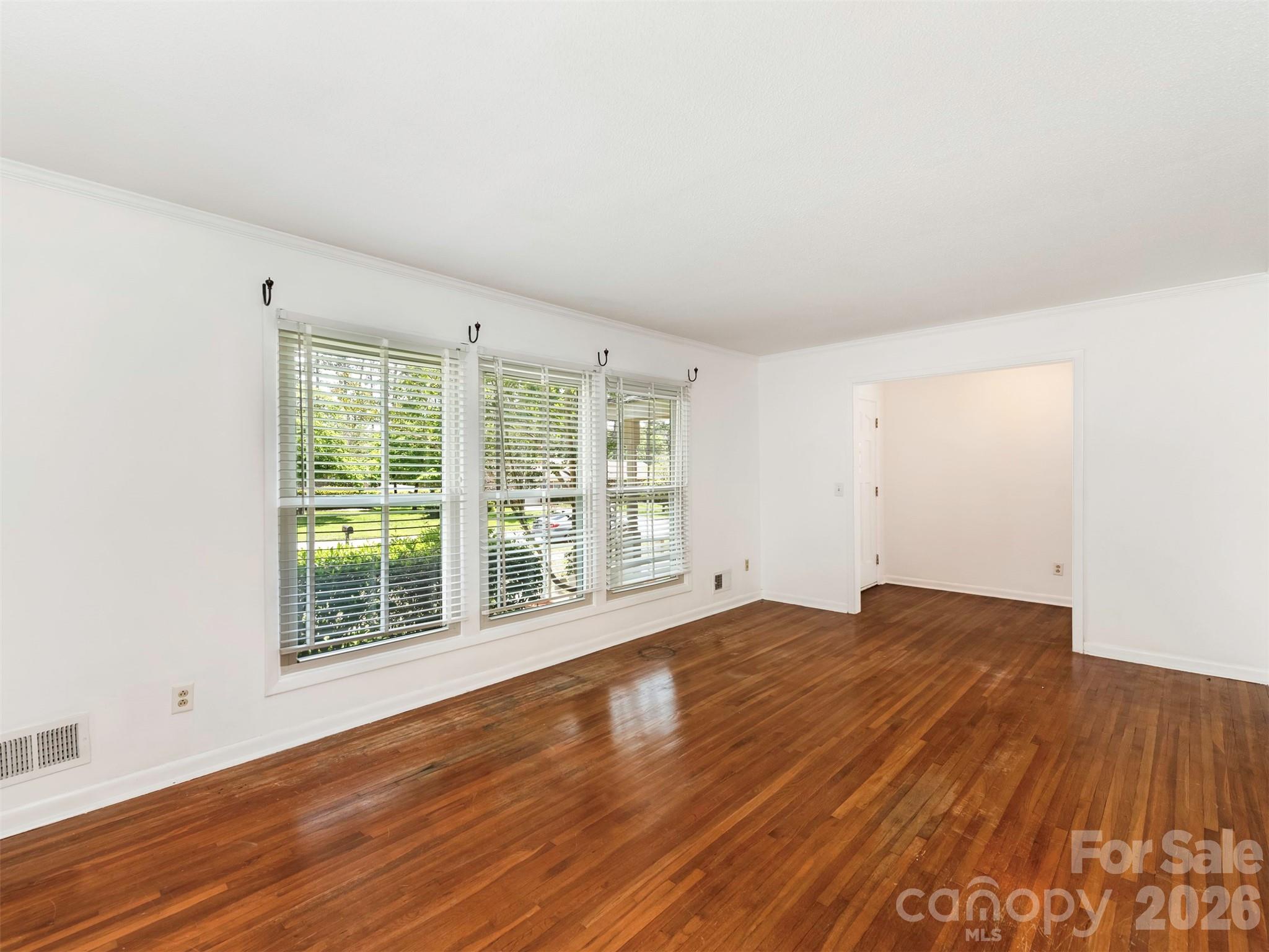 8121 Greenbrook Road — Columbia