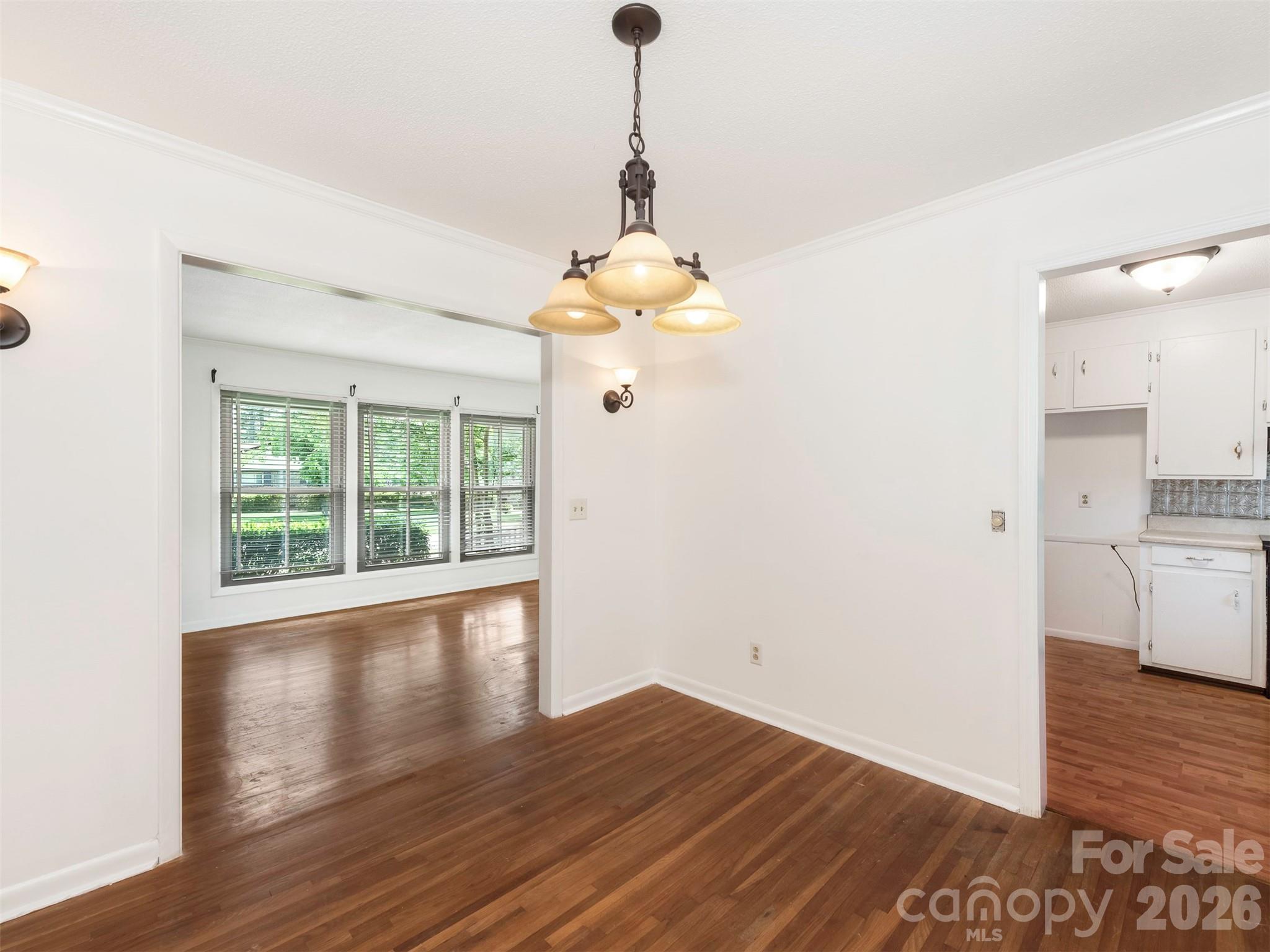8121 Greenbrook Road — Columbia