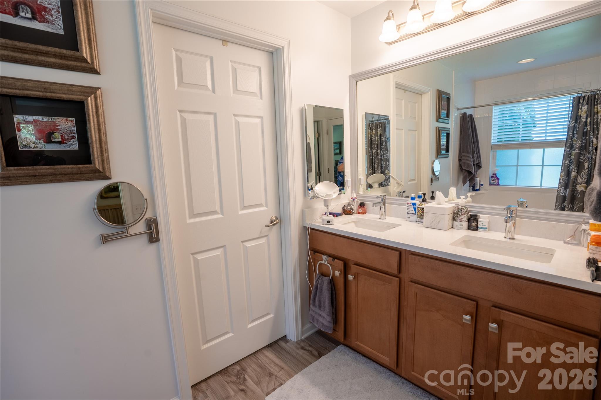 7661 Sellers Way — Denver