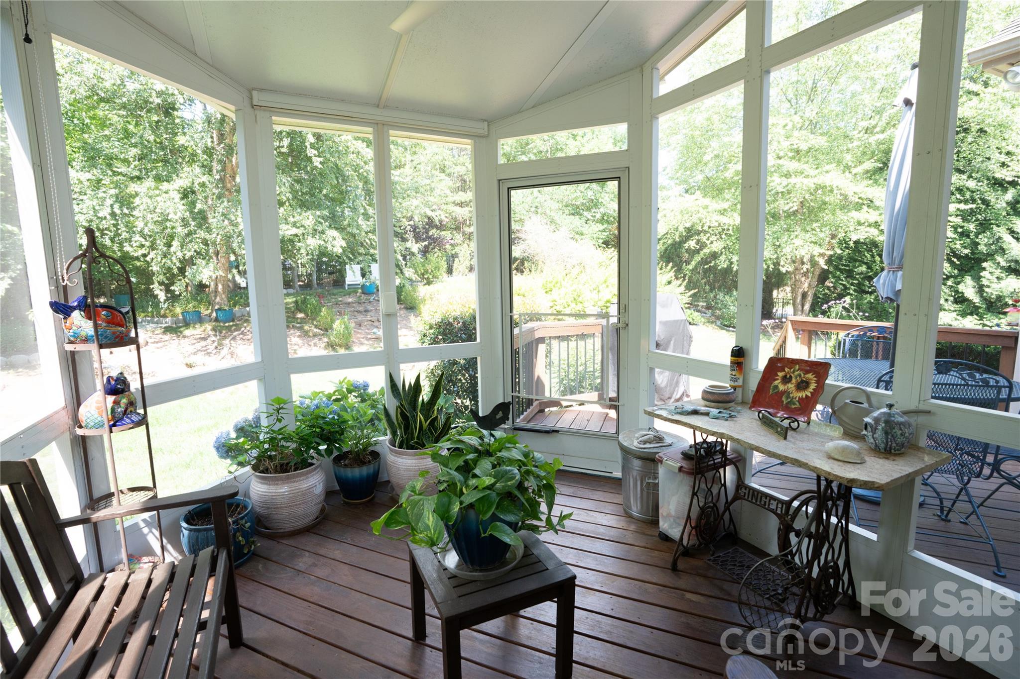 7661 Sellers Way — Denver