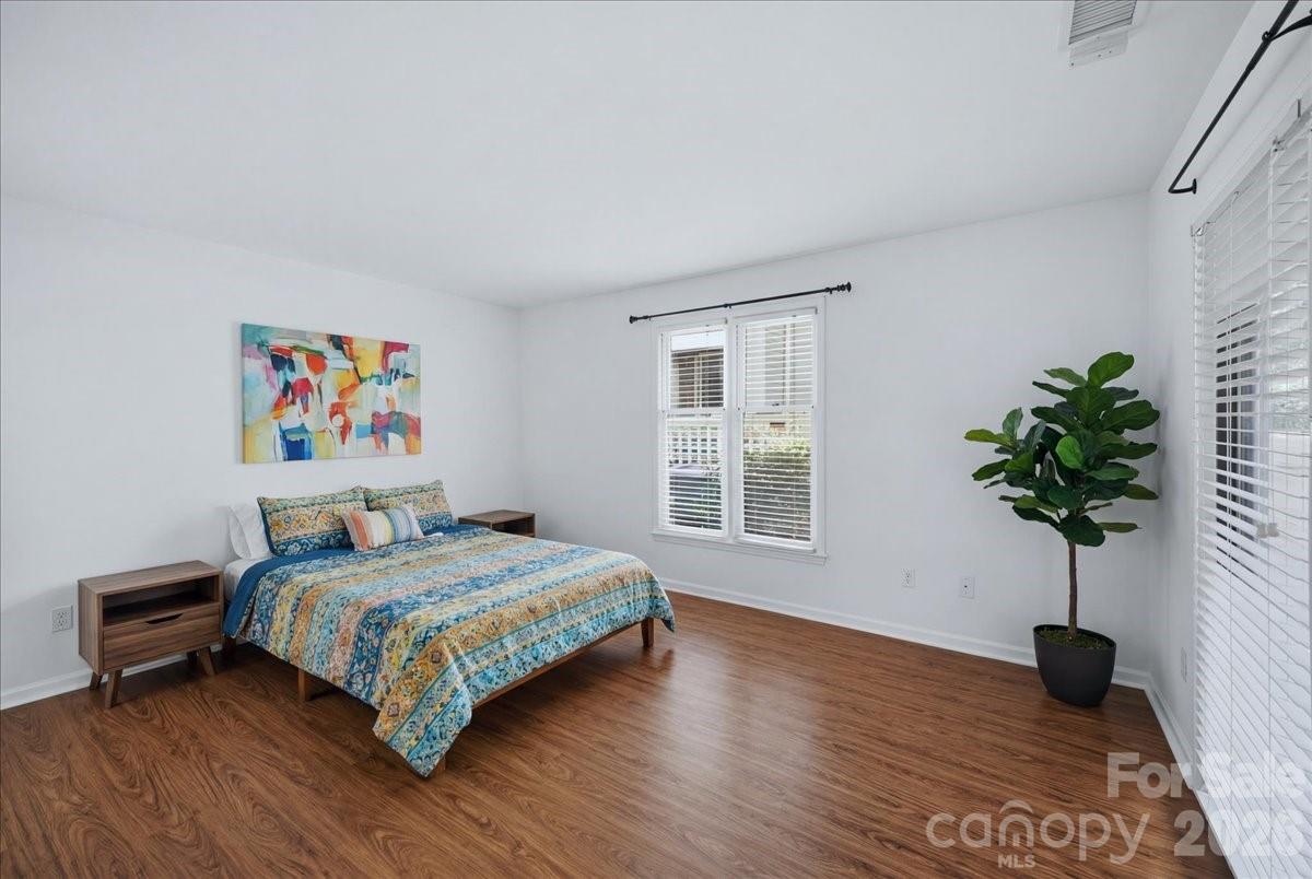 232 Queens Road #37 — Charlotte