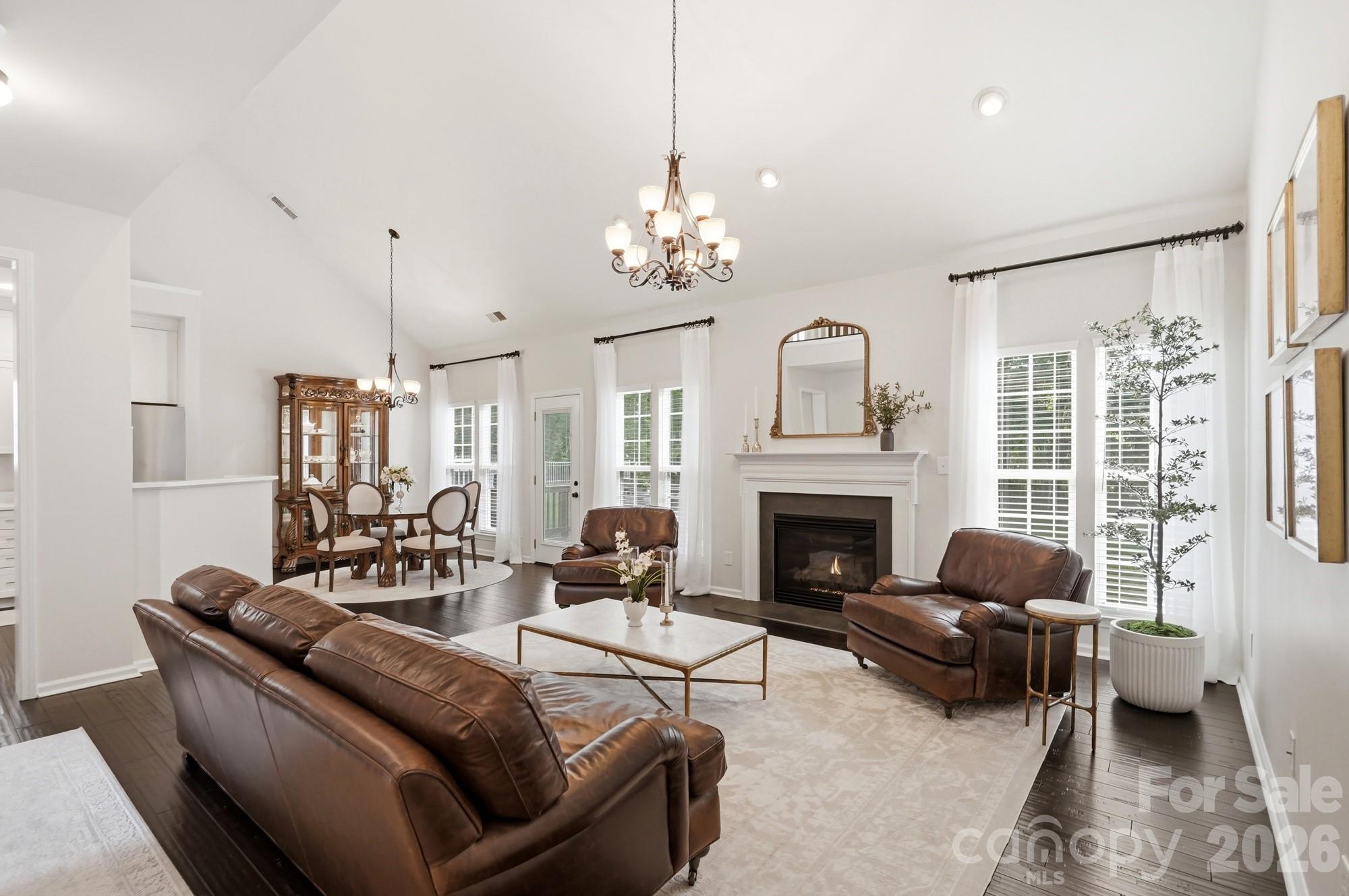 2117 Lord Proprietor Lane — Waxhaw