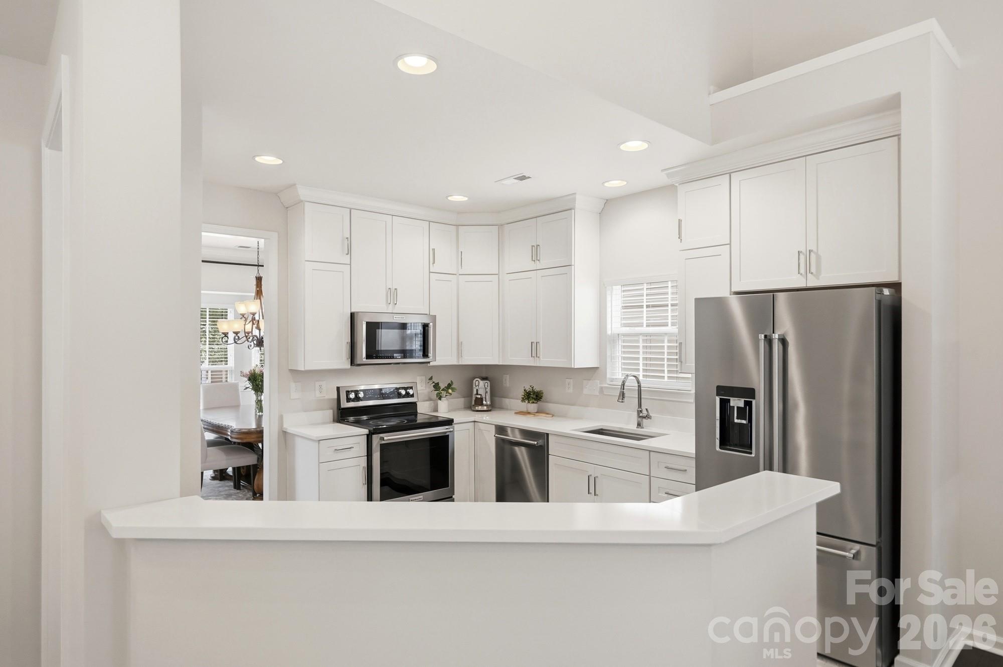 2117 Lord Proprietor Lane — Waxhaw
