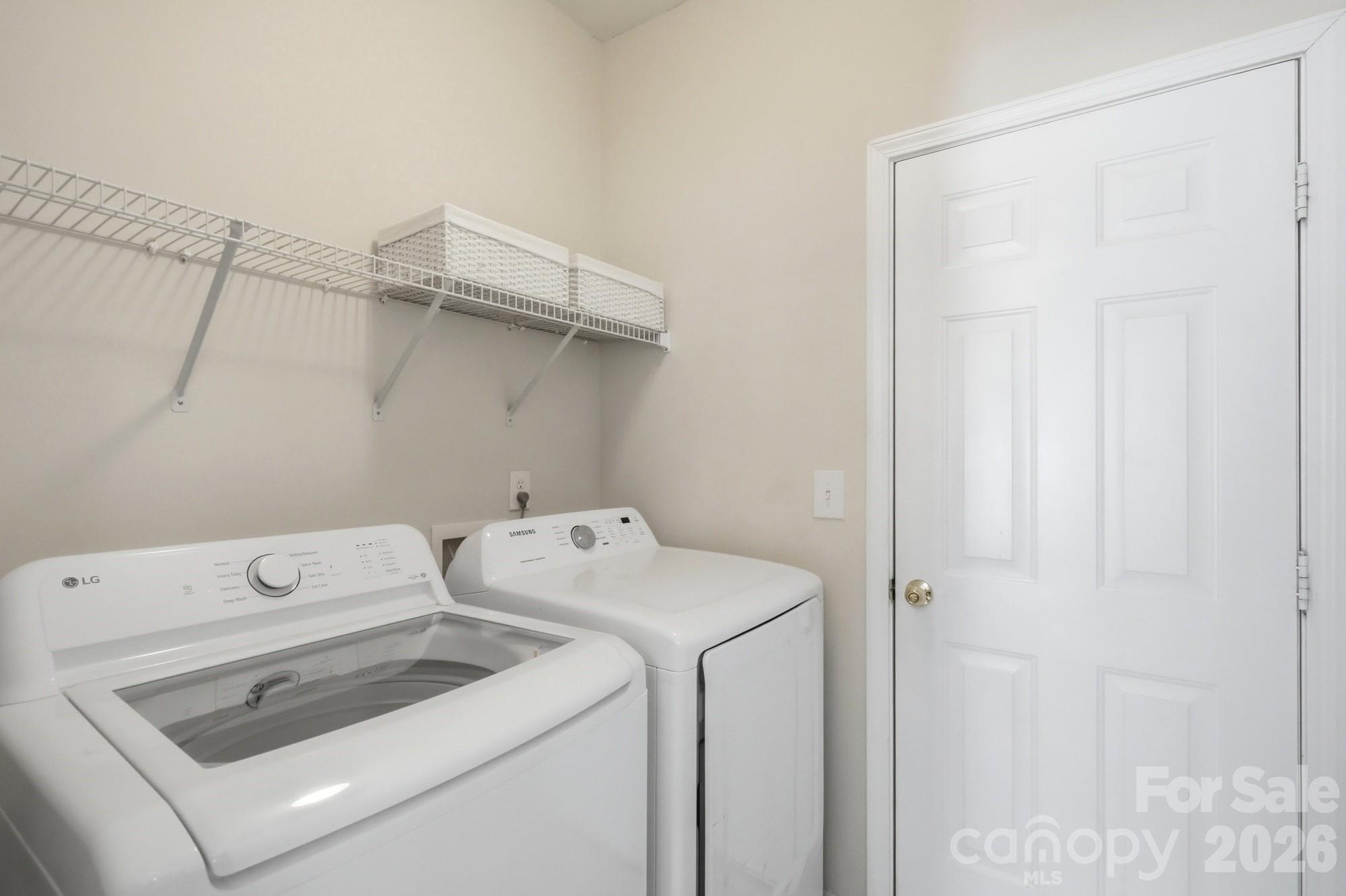 2117 Lord Proprietor Lane — Waxhaw