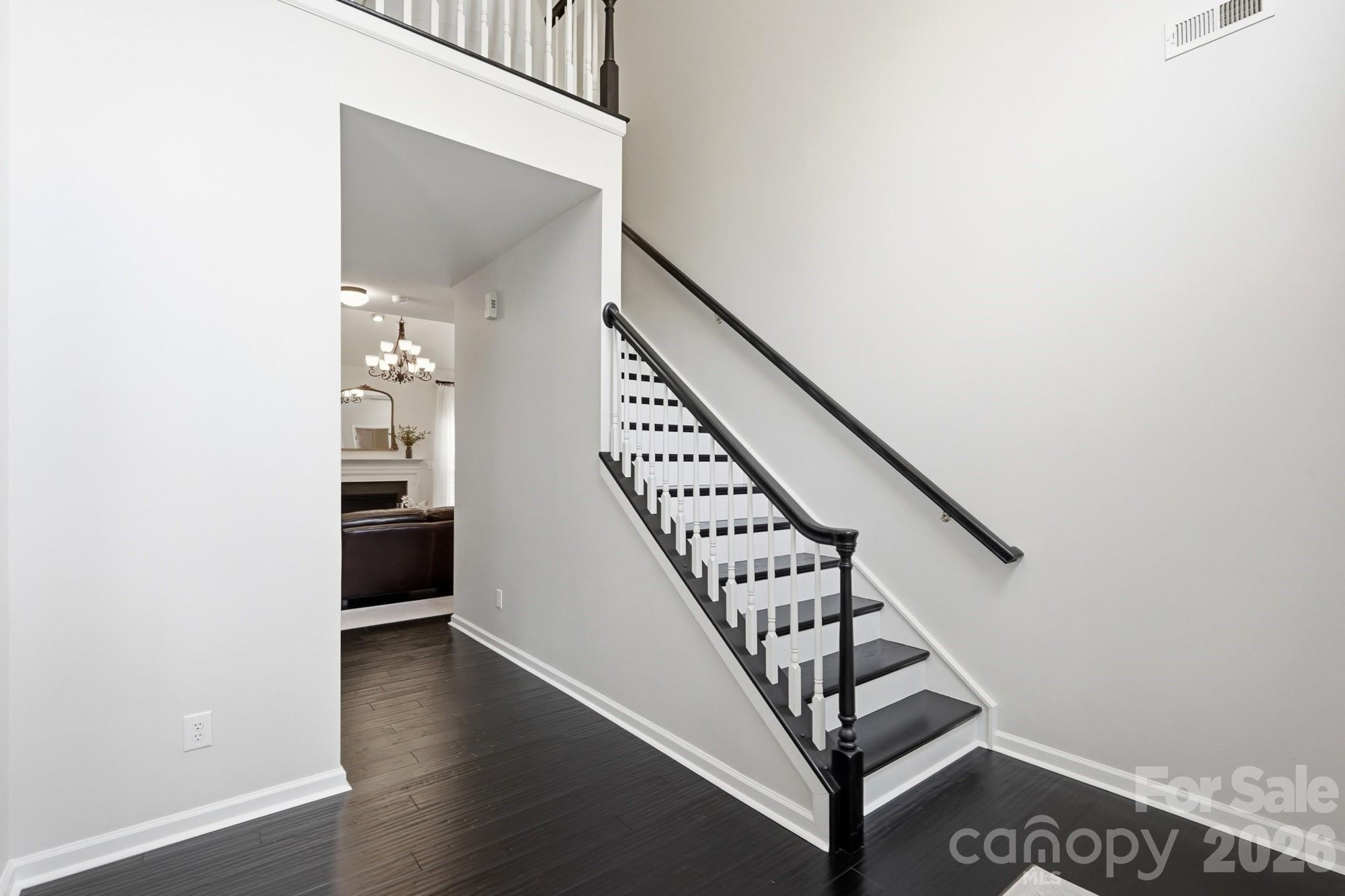 2117 Lord Proprietor Lane — Waxhaw