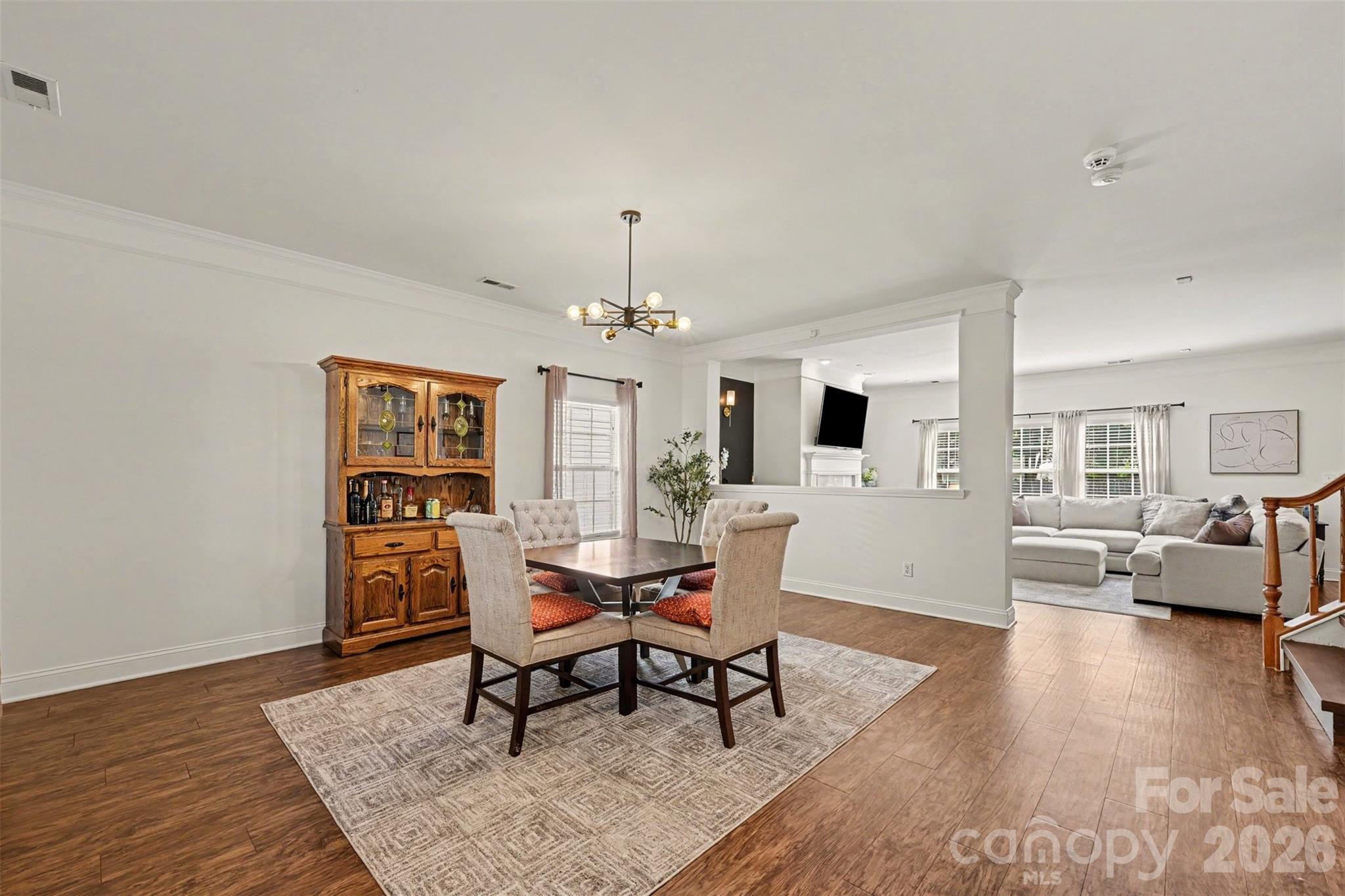 8915 Oransay Way — Charlotte