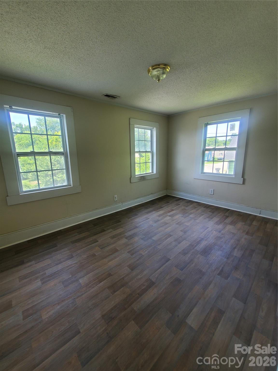 325 Goff Street — Charlotte